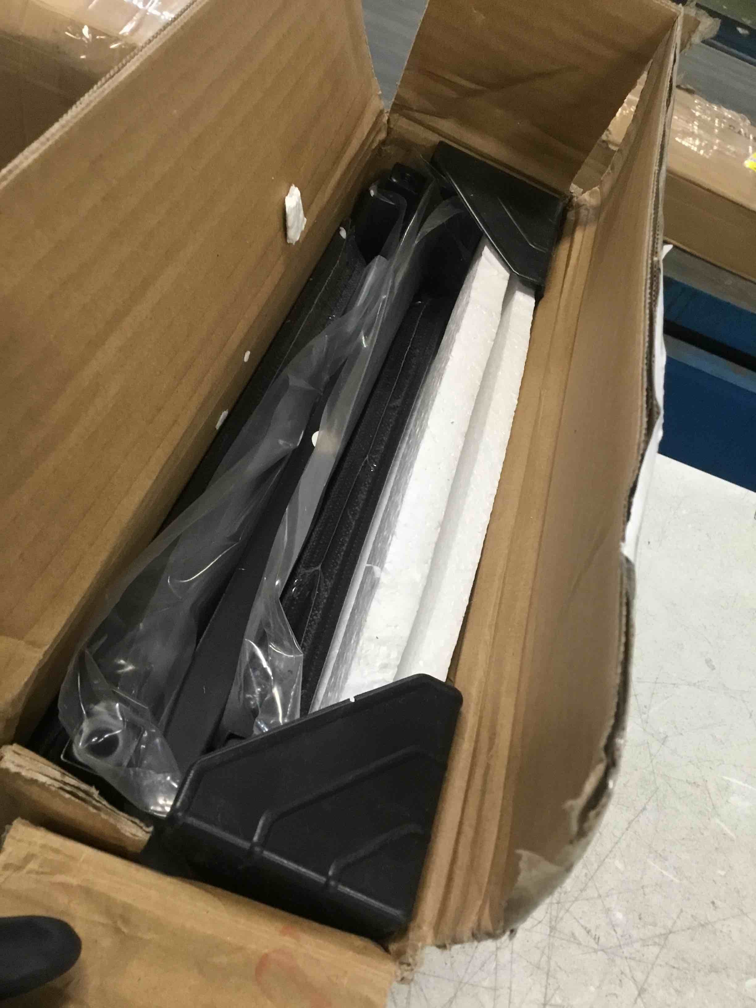 https://s3.amazonaws.com/lotting-images-prod/bidfta/YEL6501329_1717602620657.jpeg
