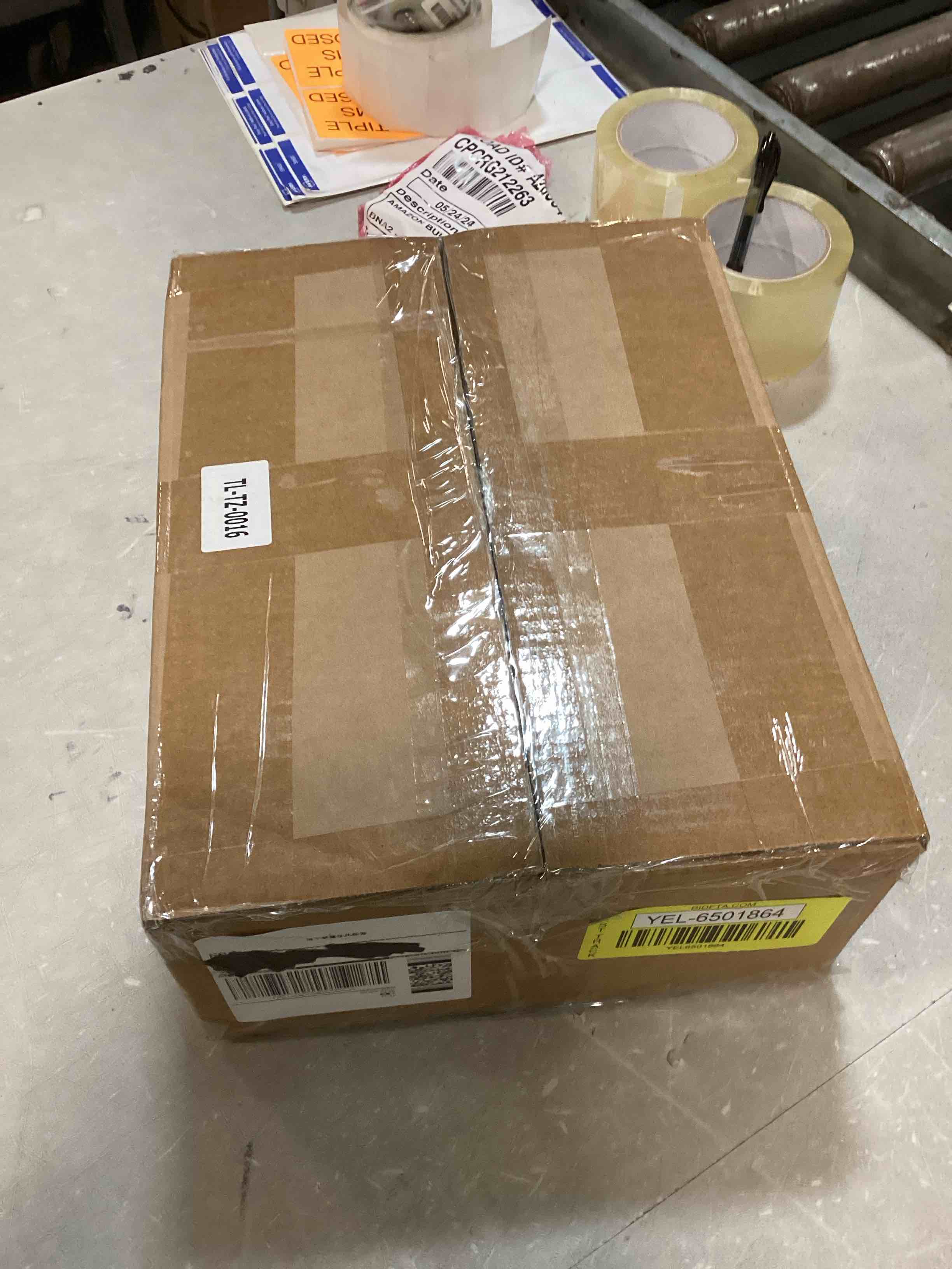 Detroit Axle - Front 4pc Control Arms Kit for Chevy GMC Suburban Silverado Sierra Yukon XL 1500 Tahoe Avalanche Cadillac Escalade ESV EXT 2 Upper Control Arms 2 Lower Ball Joints Replacement