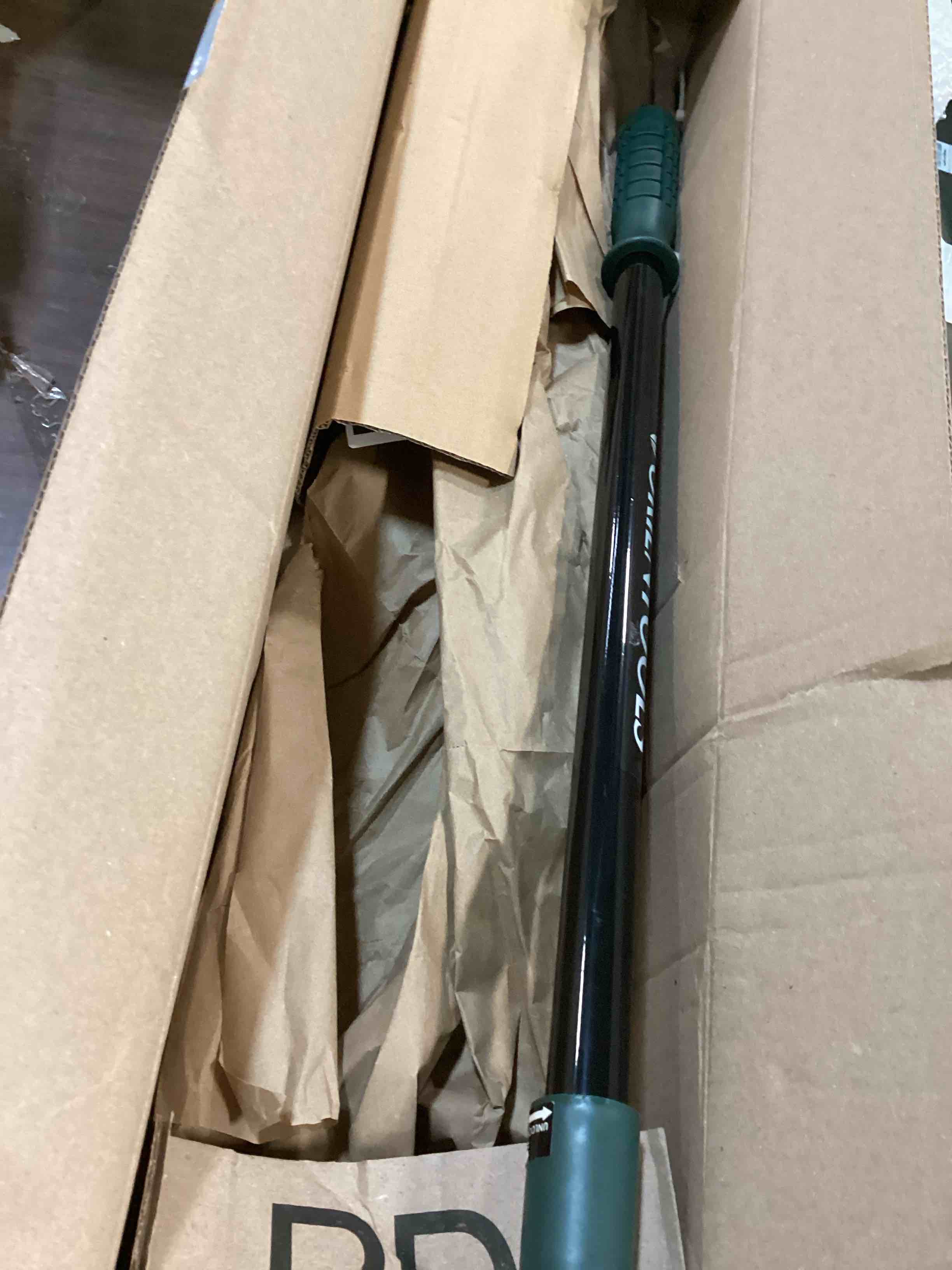 https://s3.amazonaws.com/lotting-images-prod/bidfta/YEL6503760_1717076011268.jpeg