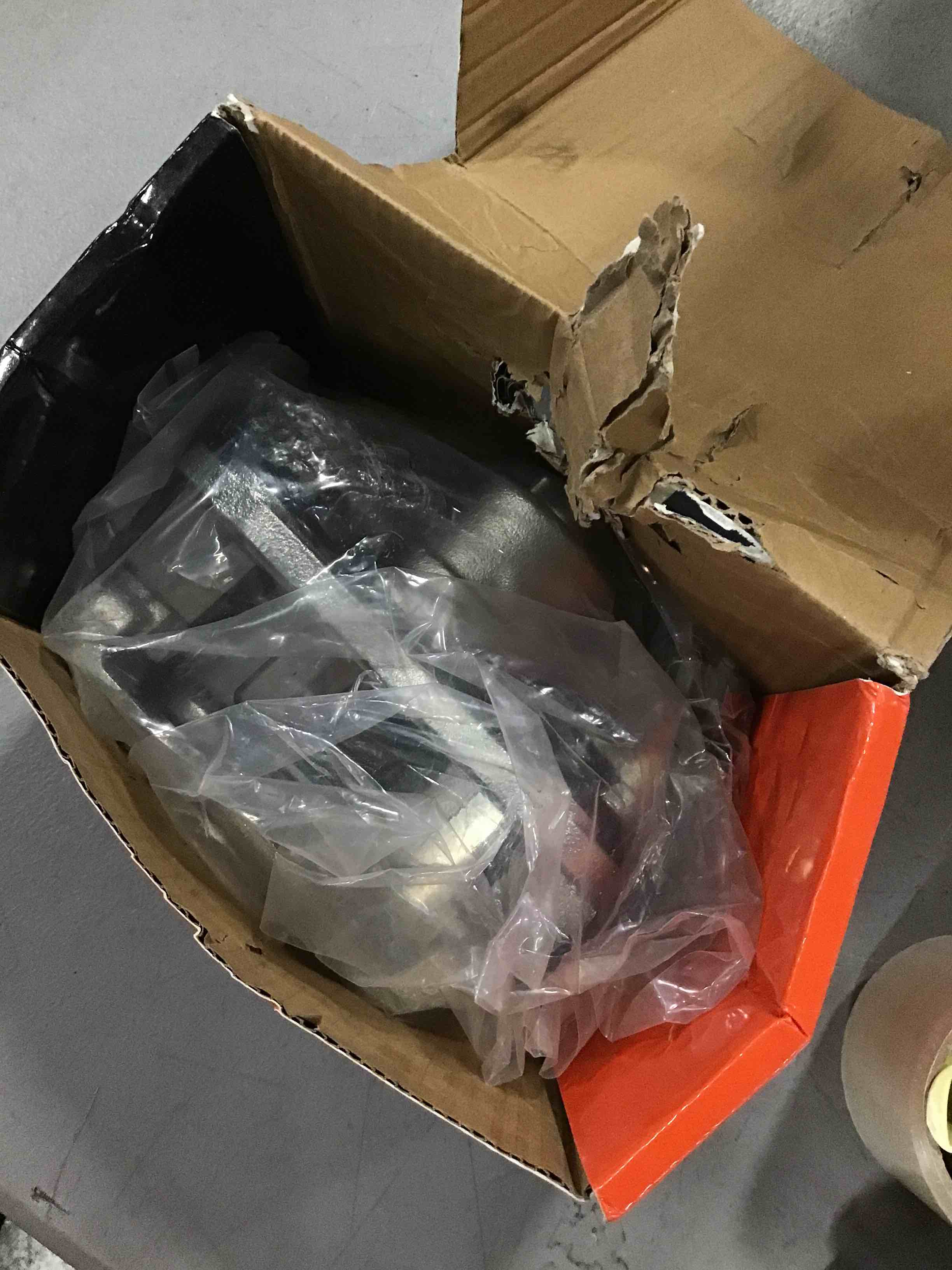 https://s3.amazonaws.com/lotting-images-prod/bidfta/YEL6504469_1716900670302.jpeg