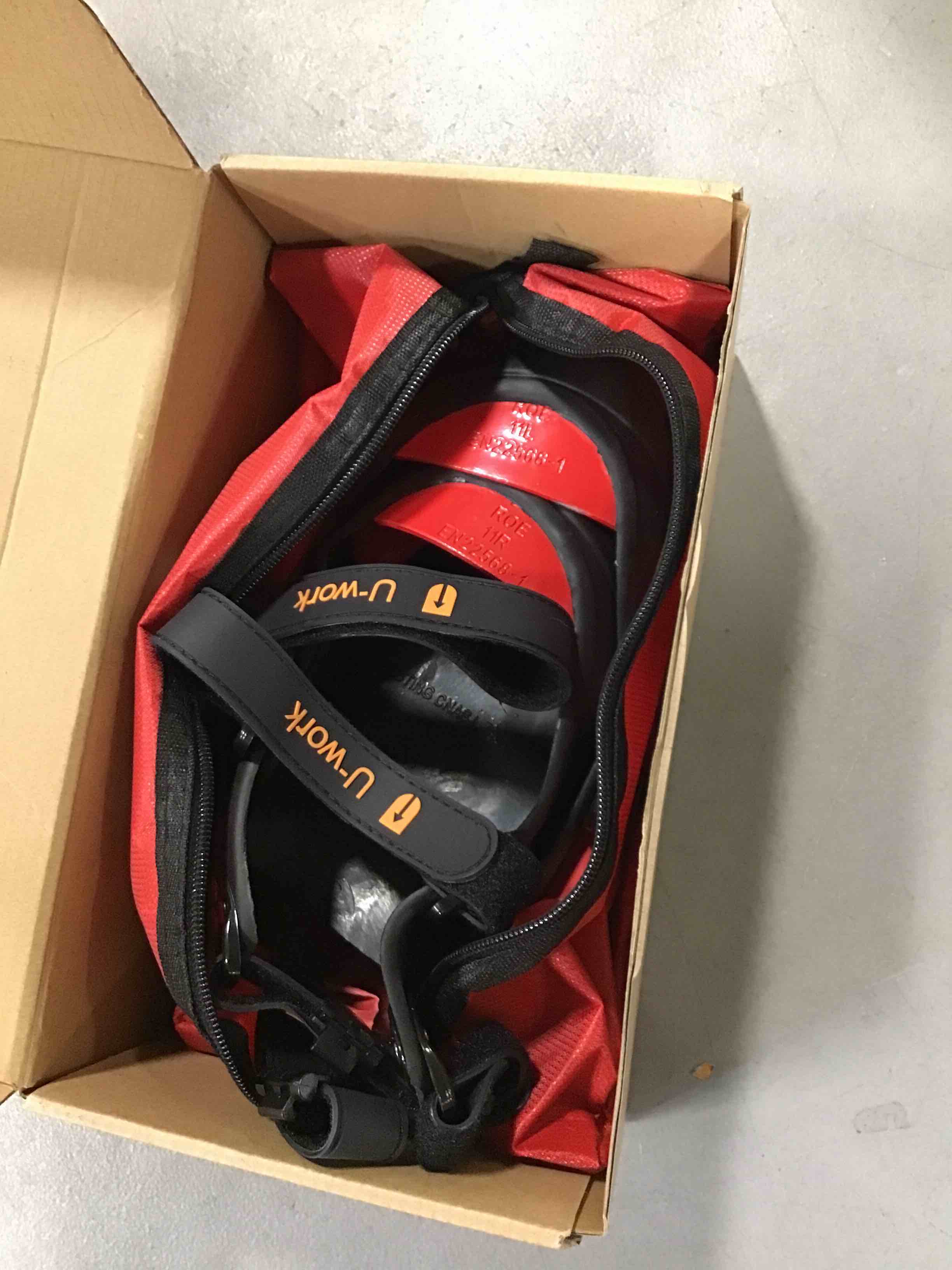 https://s3.amazonaws.com/lotting-images-prod/bidfta/YEL6504570_1716908892275.jpeg