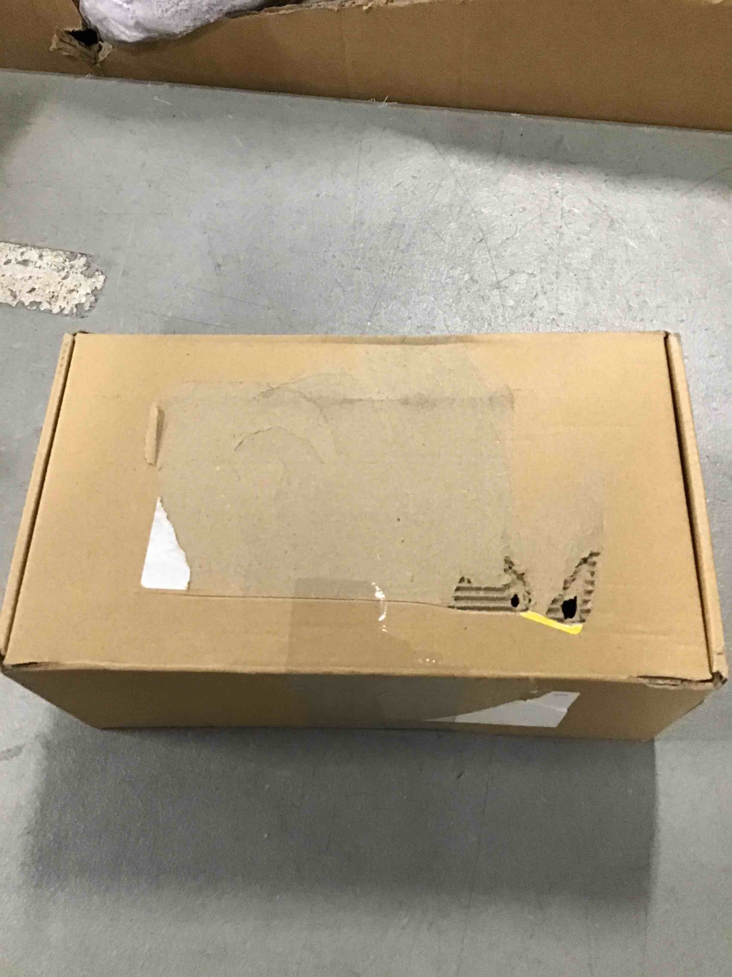 https://s3.amazonaws.com/lotting-images-prod/bidfta/YEL6504570_1716908906142.jpeg