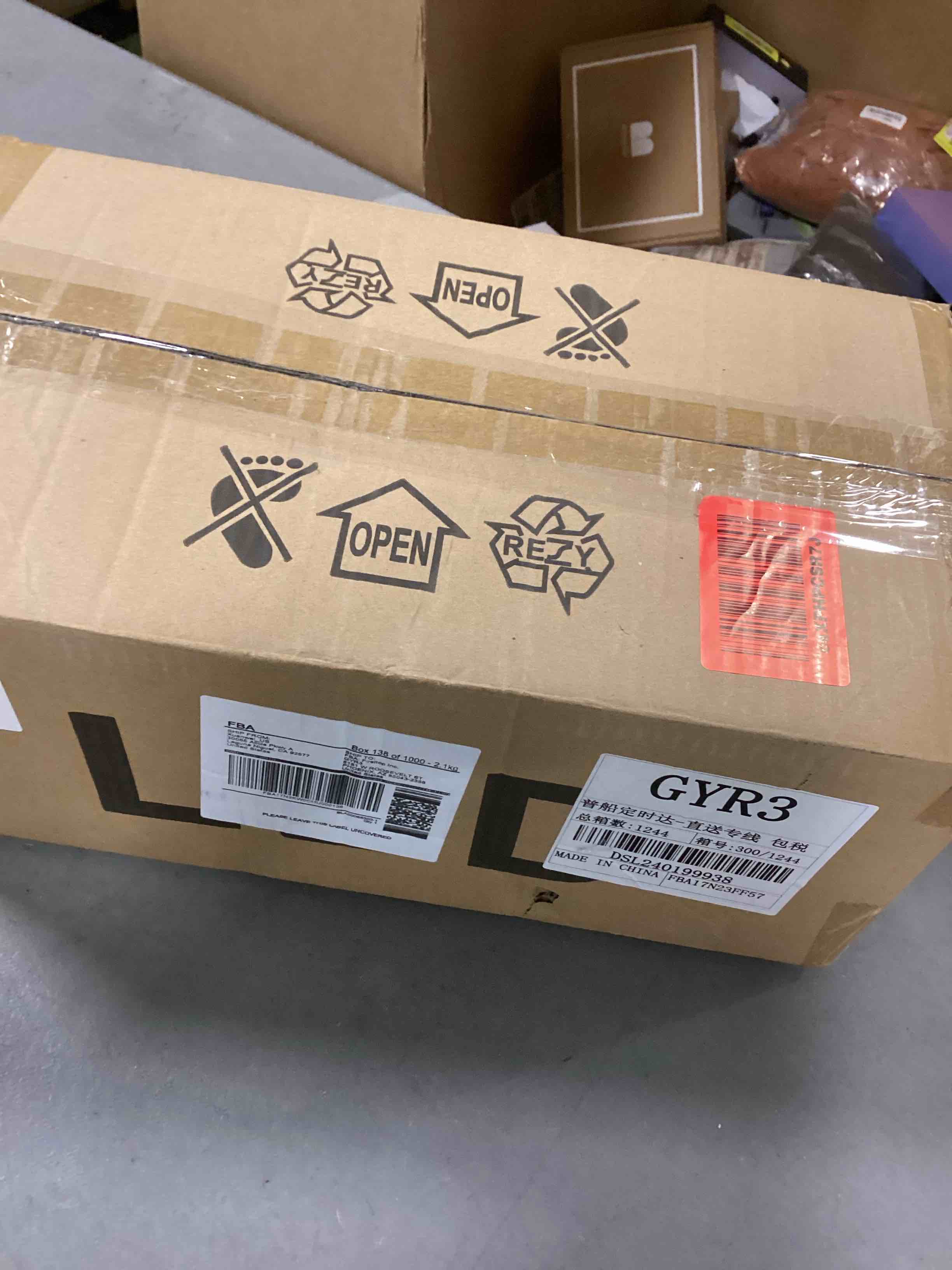 https://s3.amazonaws.com/lotting-images-prod/bidfta/YEL6504812_1716981907721.jpeg