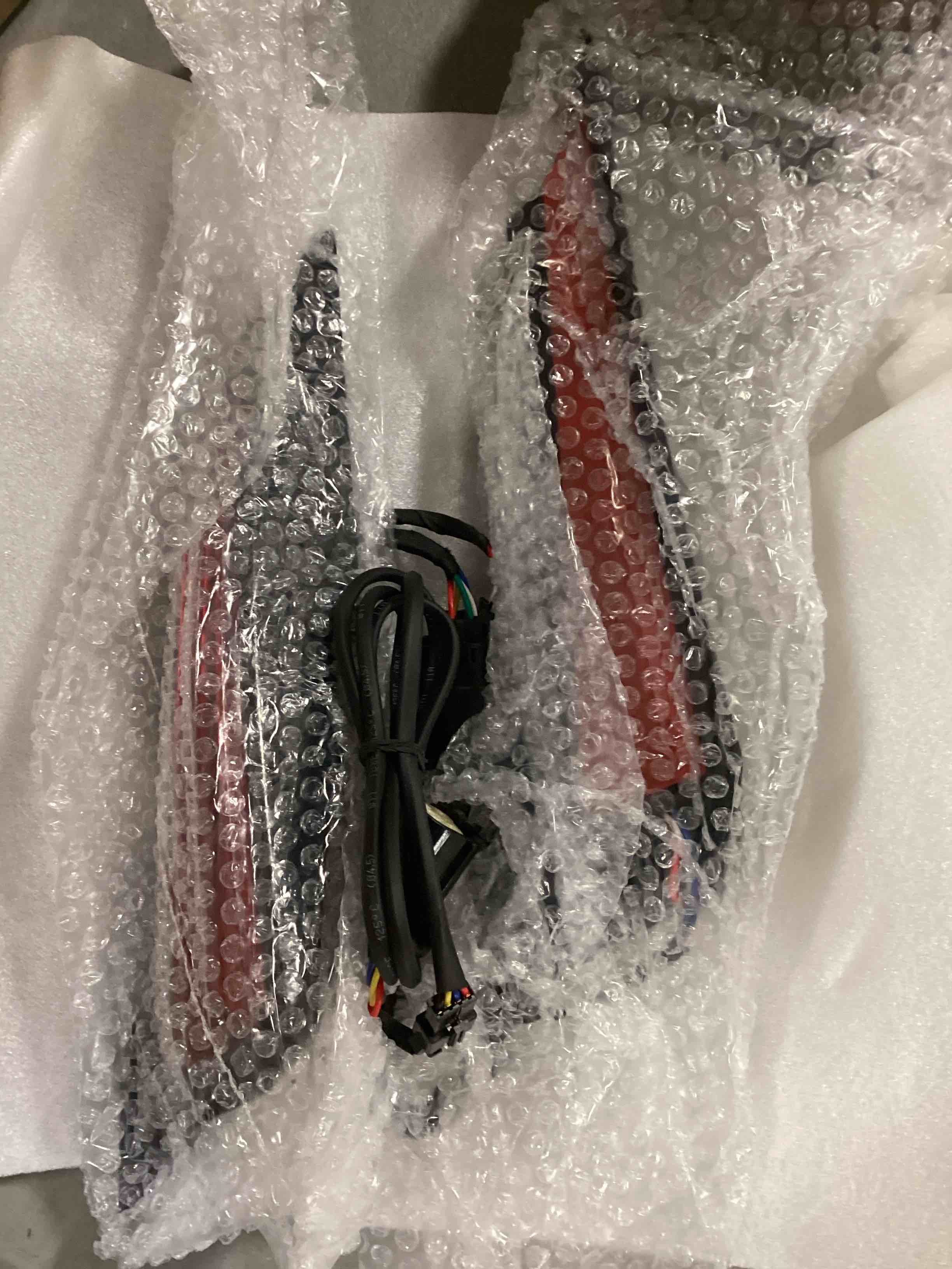 https://s3.amazonaws.com/lotting-images-prod/bidfta/YEL6504914_1716990061924.jpeg