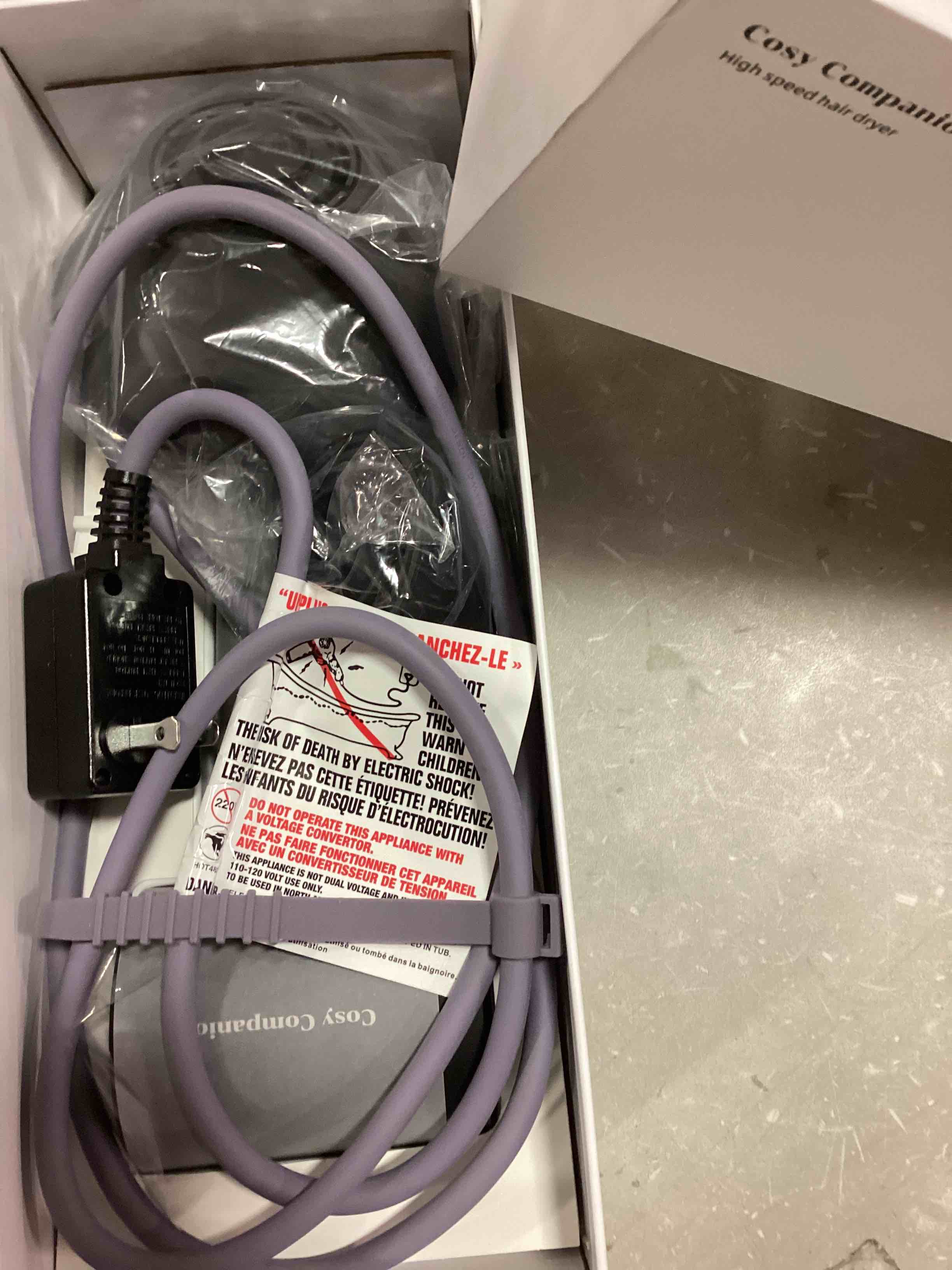 https://s3.amazonaws.com/lotting-images-prod/bidfta/YEL6505842_1717254919762.jpeg