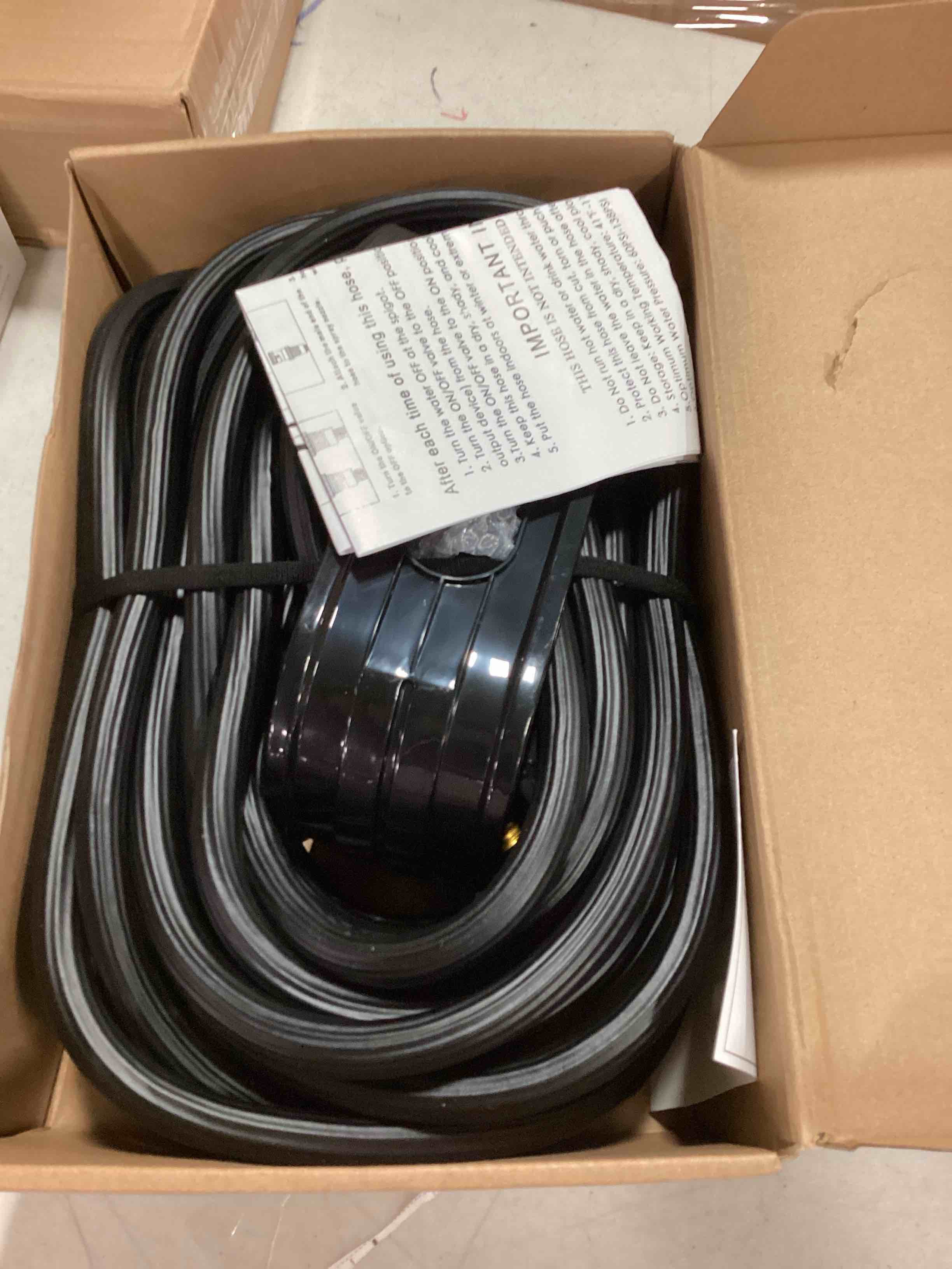 https://s3.amazonaws.com/lotting-images-prod/bidfta/YEL6505965_1716655777947.jpeg