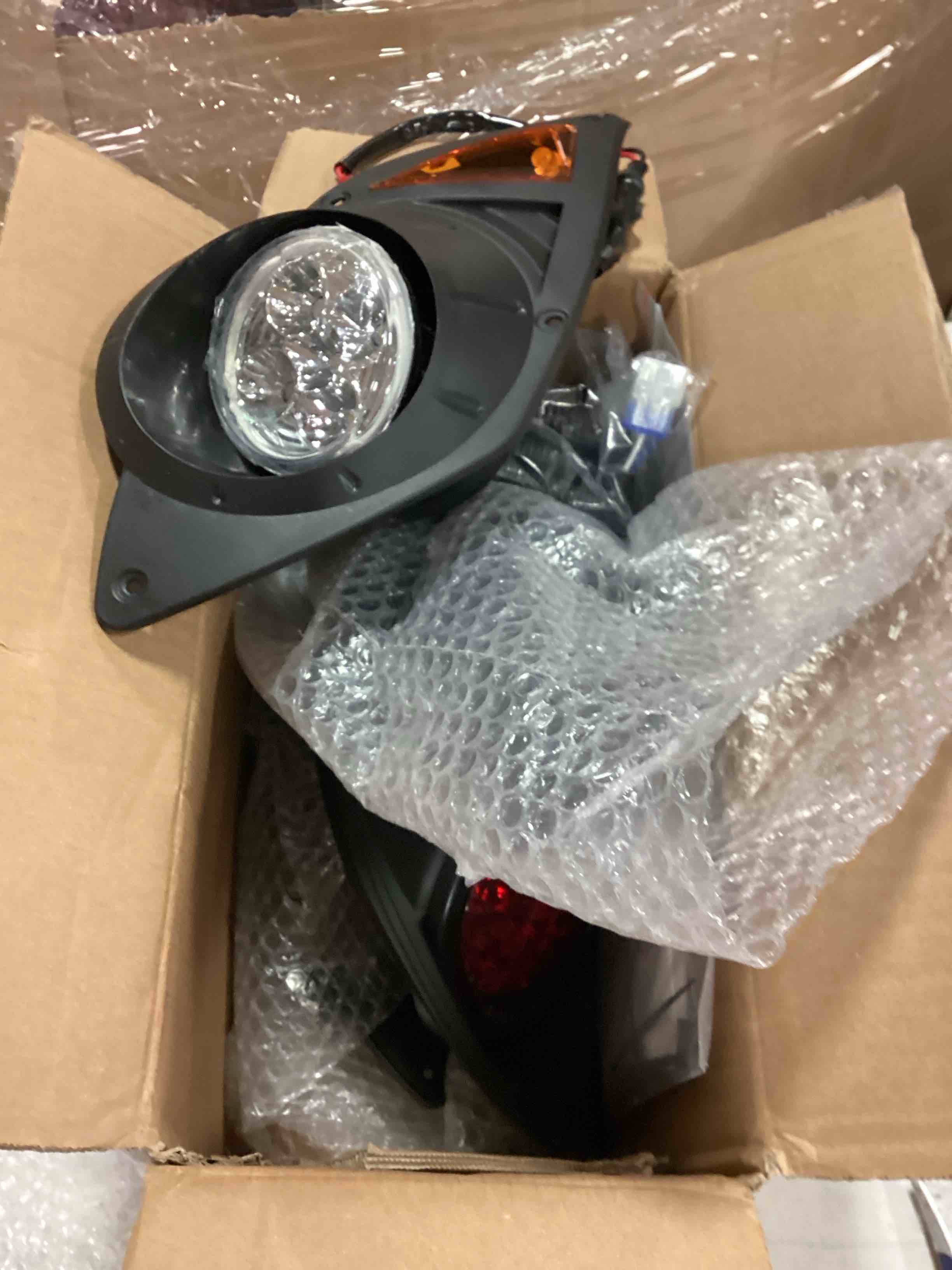 https://s3.amazonaws.com/lotting-images-prod/bidfta/YEL6505985_1716898920477.jpeg