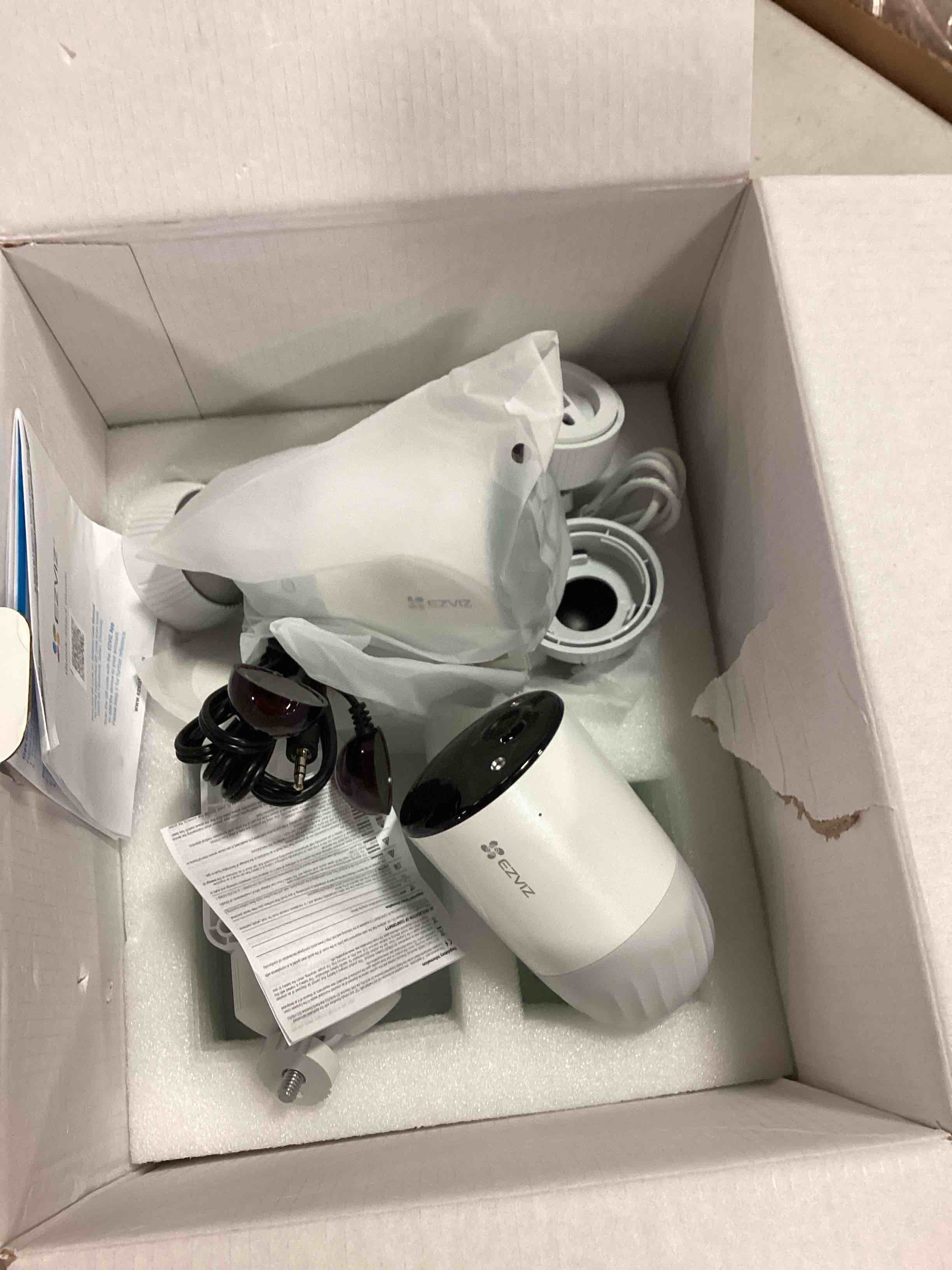 https://s3.amazonaws.com/lotting-images-prod/bidfta/YEL6506354_1717003736297.jpeg