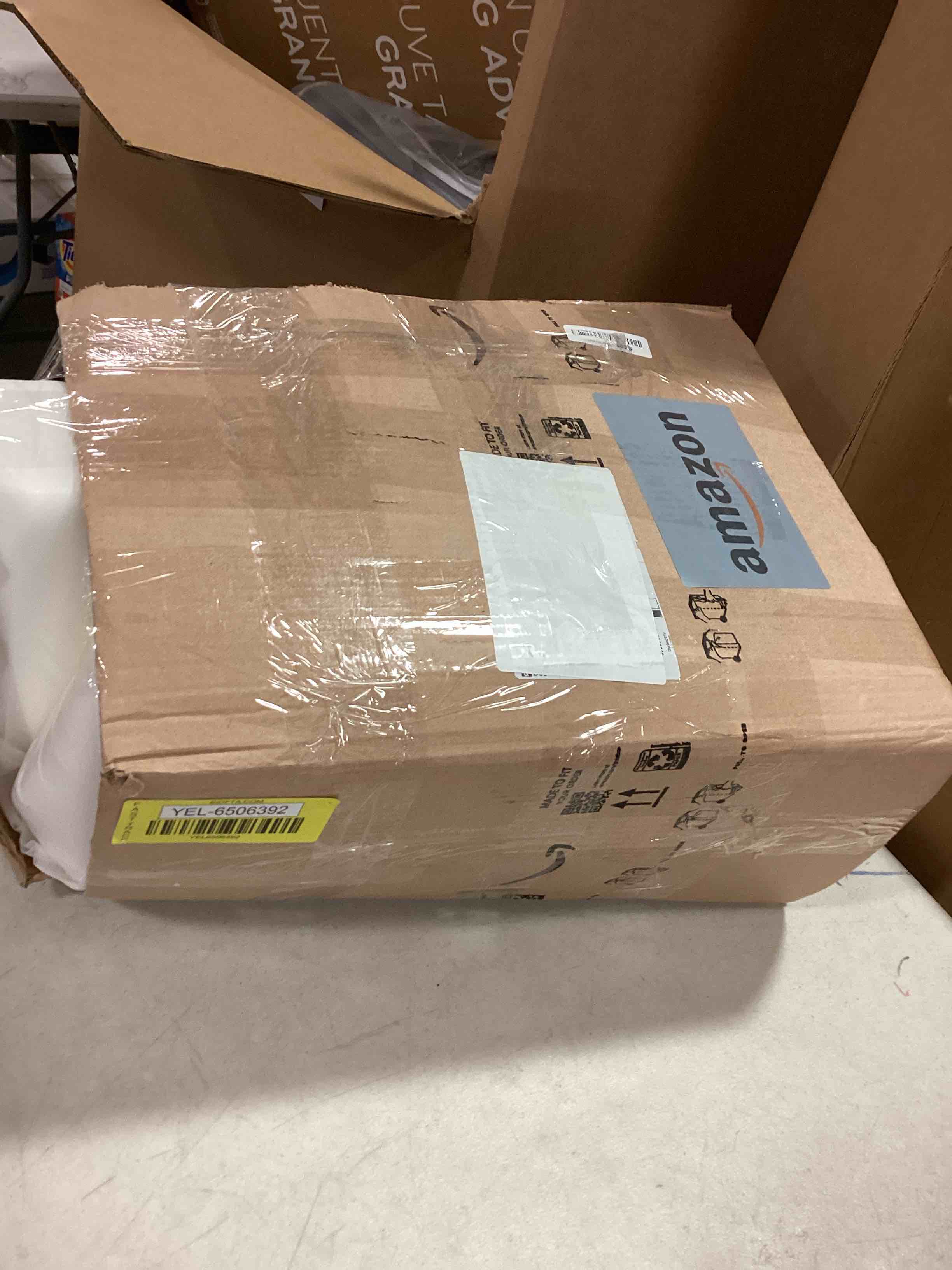 https://s3.amazonaws.com/lotting-images-prod/bidfta/YEL6506392_1717007620851.jpeg