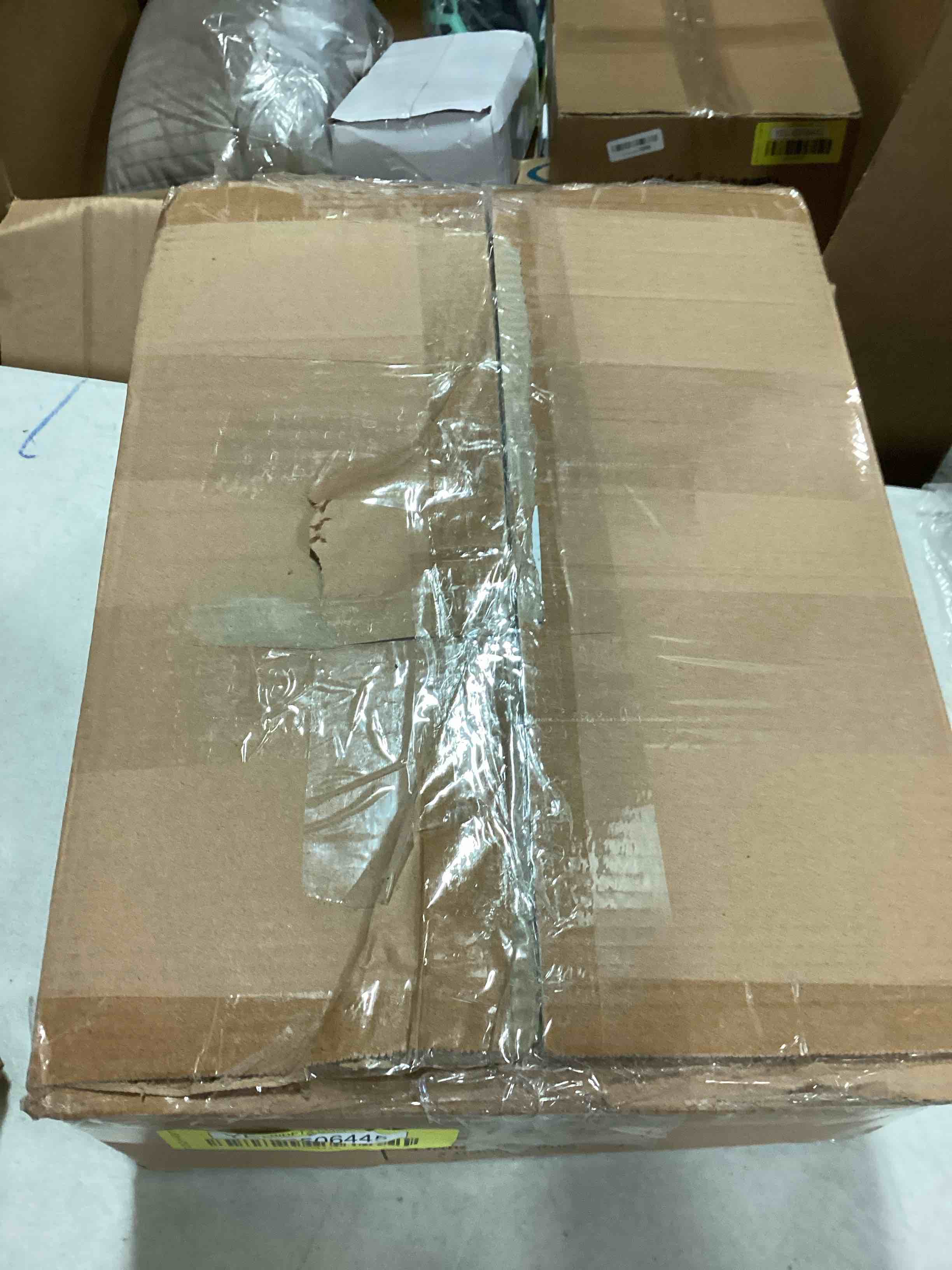 https://s3.amazonaws.com/lotting-images-prod/bidfta/YEL6506445_1717071612136.jpeg