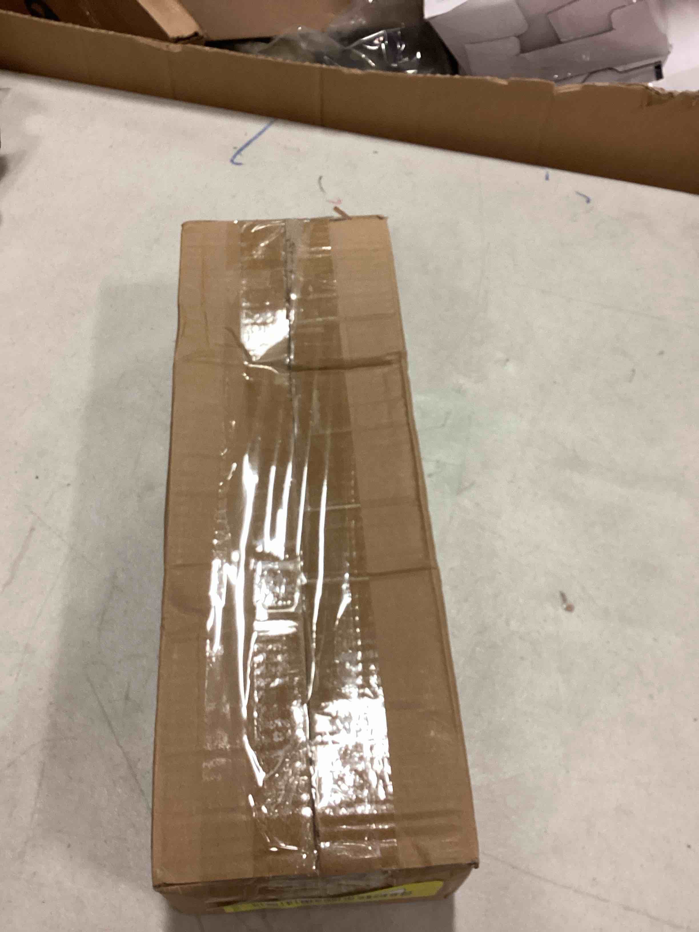 https://s3.amazonaws.com/lotting-images-prod/bidfta/YEL6506787_1717158865455.jpeg