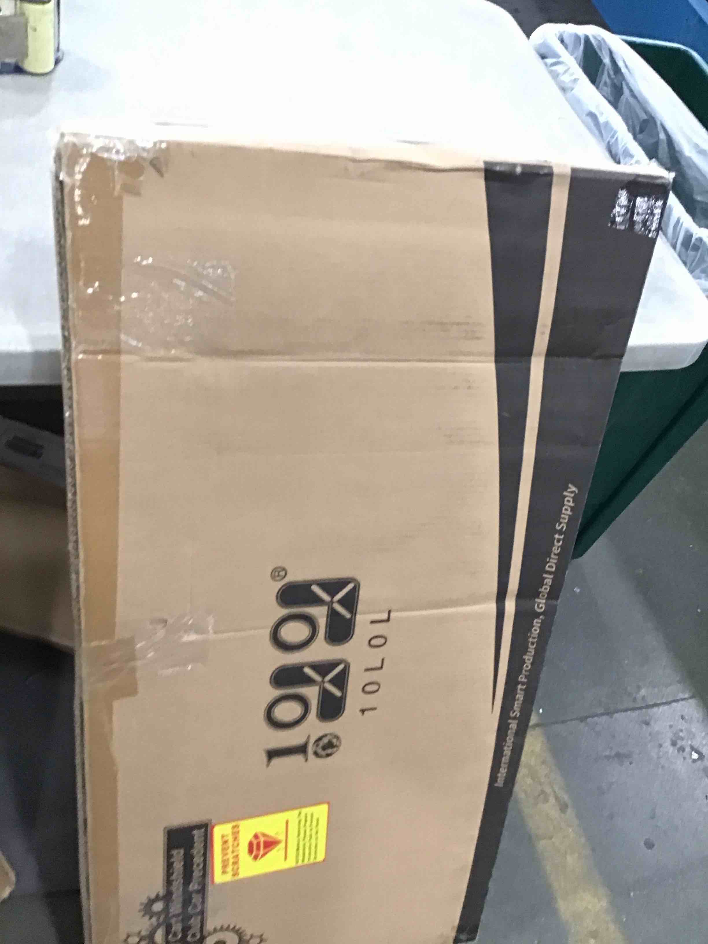 https://s3.amazonaws.com/lotting-images-prod/bidfta/YEL6508992_1716896933261.jpeg