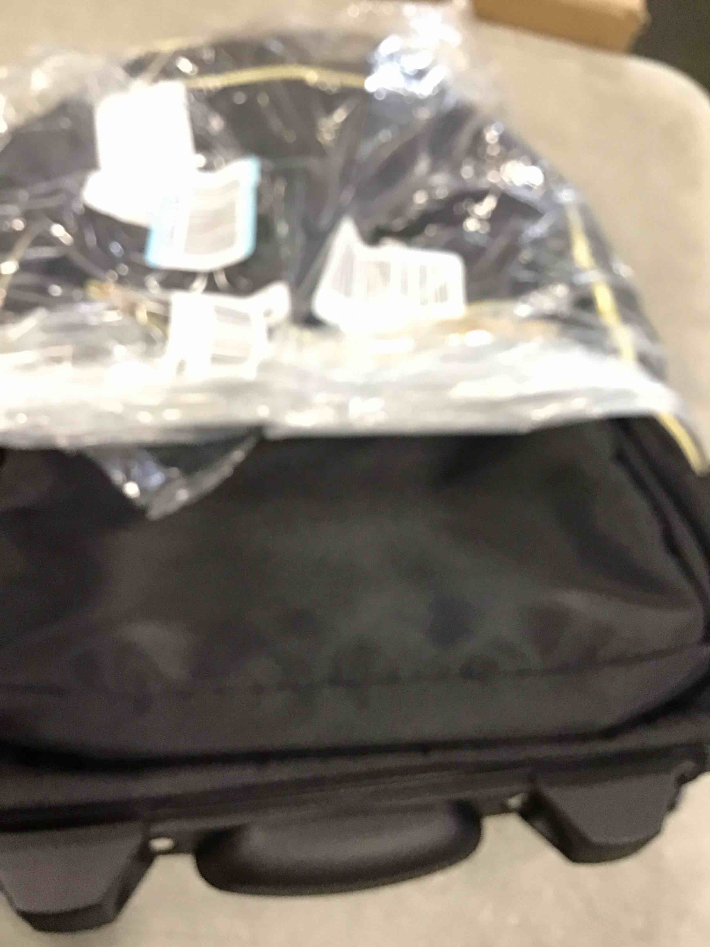 https://s3.amazonaws.com/lotting-images-prod/bidfta/YEL6509133_1716917243019.jpeg