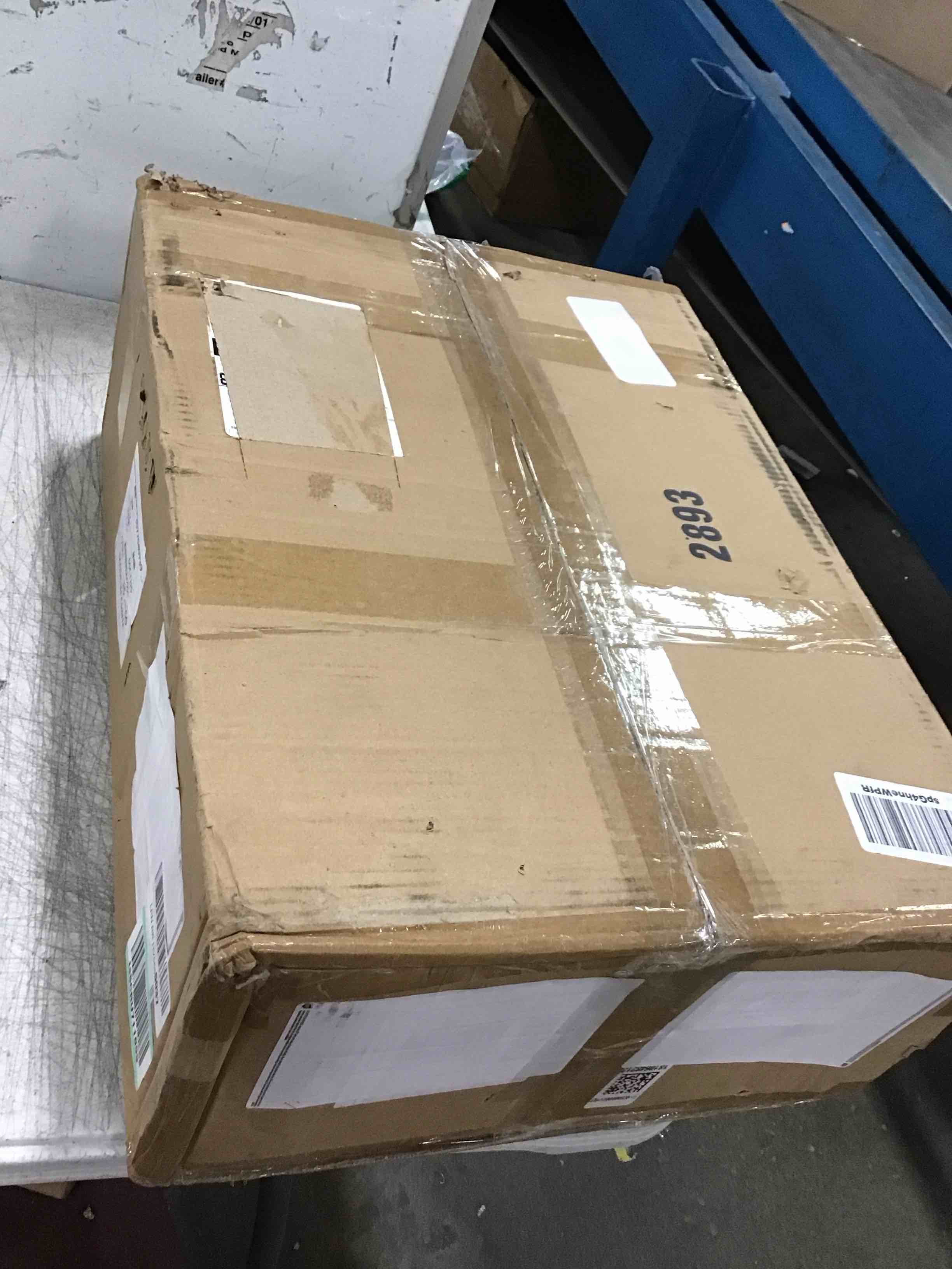 https://s3.amazonaws.com/lotting-images-prod/bidfta/YEL6509415_1717006707913.jpeg