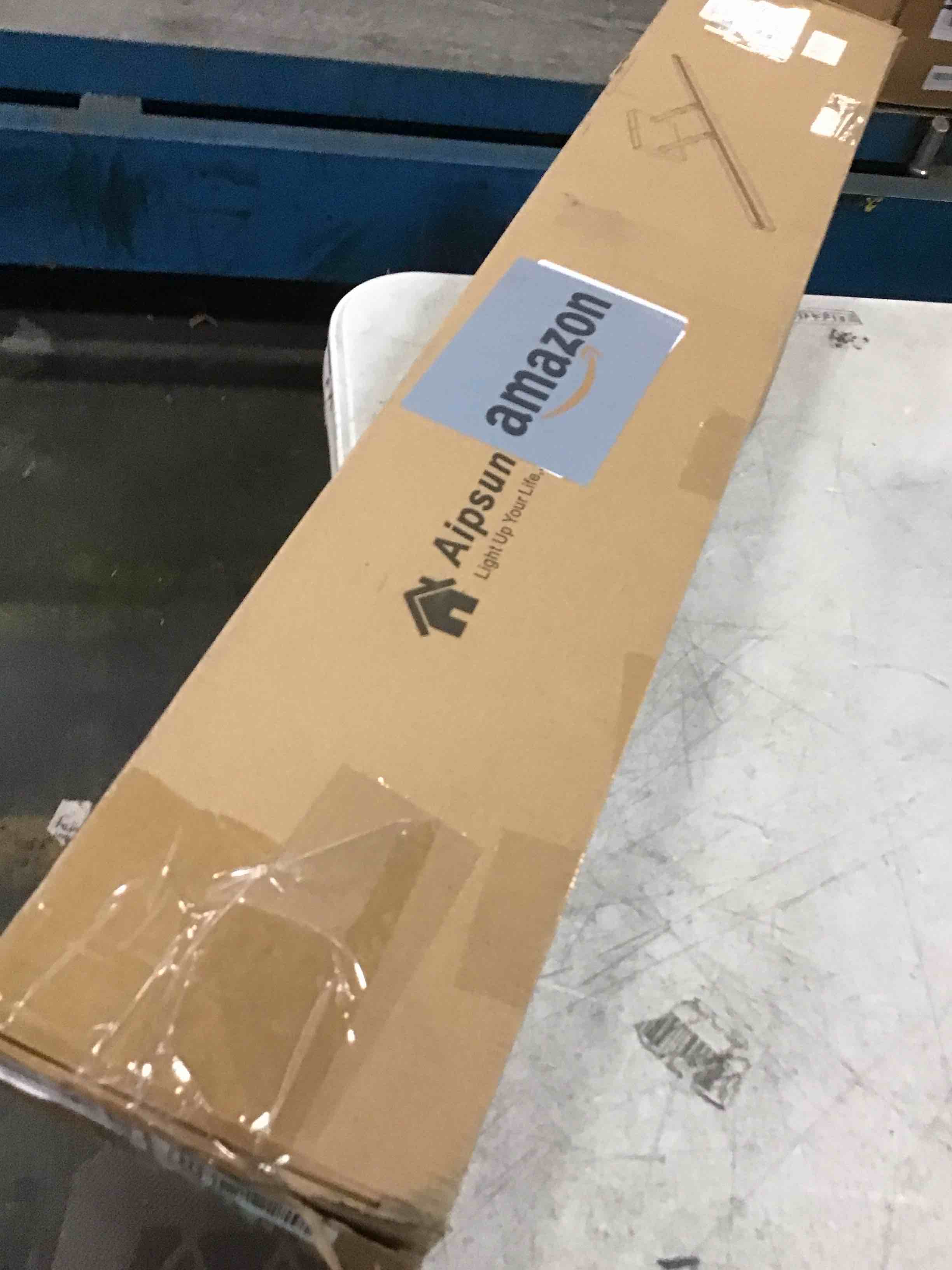 https://s3.amazonaws.com/lotting-images-prod/bidfta/YEL6509804_1717172938494.jpeg