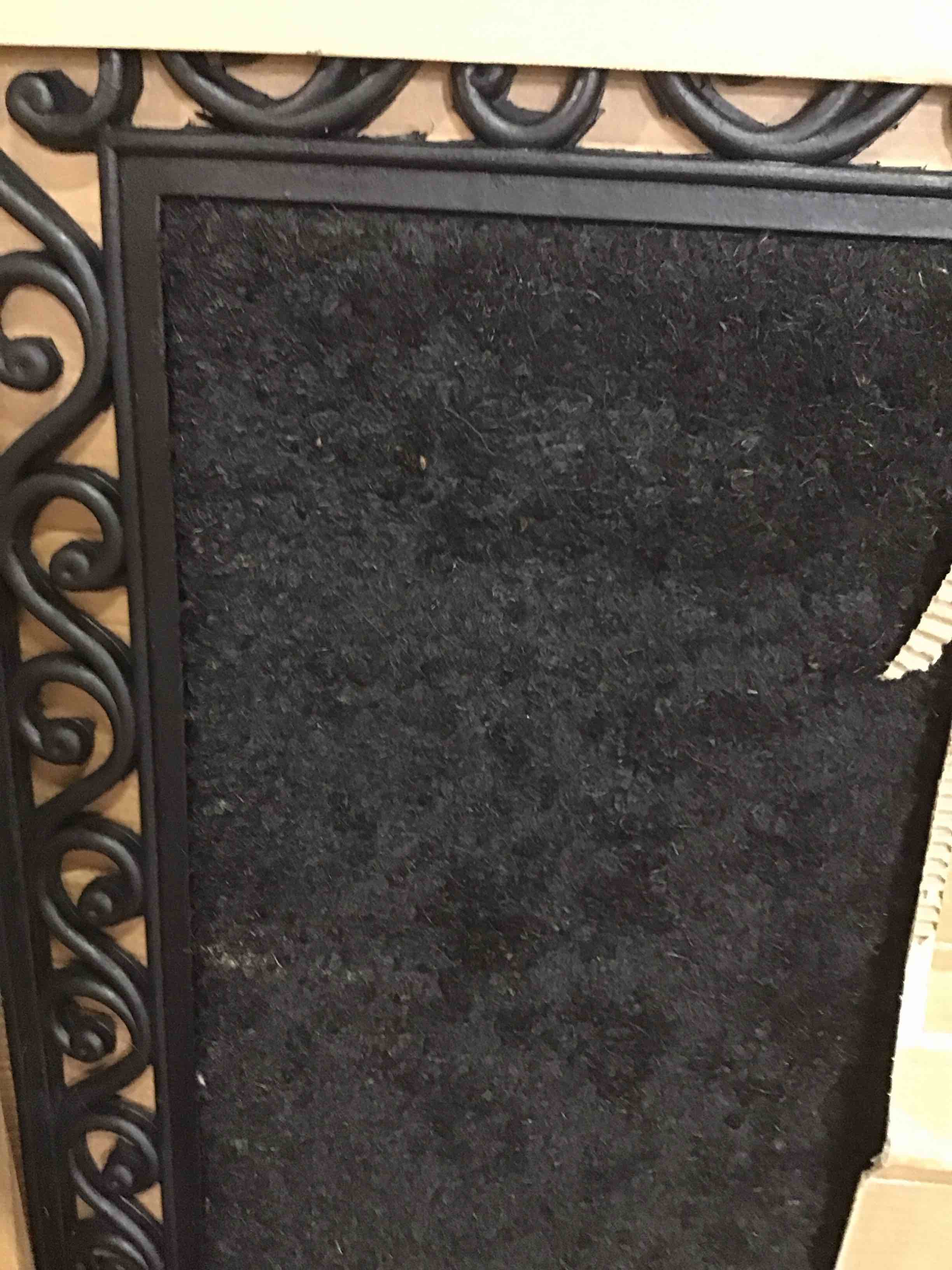 https://s3.amazonaws.com/lotting-images-prod/bidfta/YEL6509856_1717181637999.jpeg