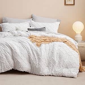 Bedsure Boho Comforter Set Full - White Tufted Shabby Chic Bedding Comforter Set for All Seasons, 3 Pieces Western Comforter Set Farmhouse Modern Embroidery Bed Set for Women Men Girls