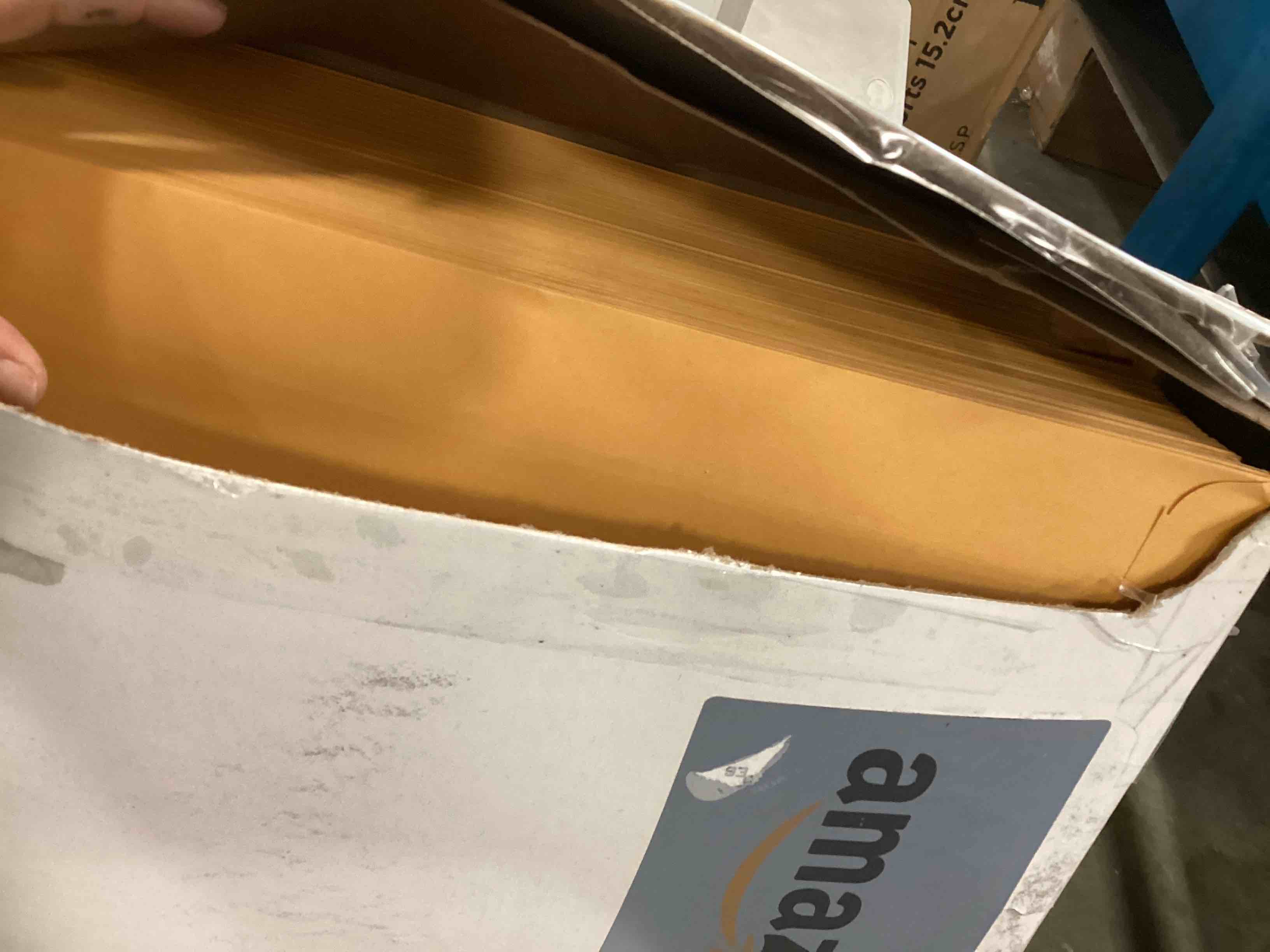 https://s3.amazonaws.com/lotting-images-prod/bidfta/YEL6510562_1716563446905.jpeg
