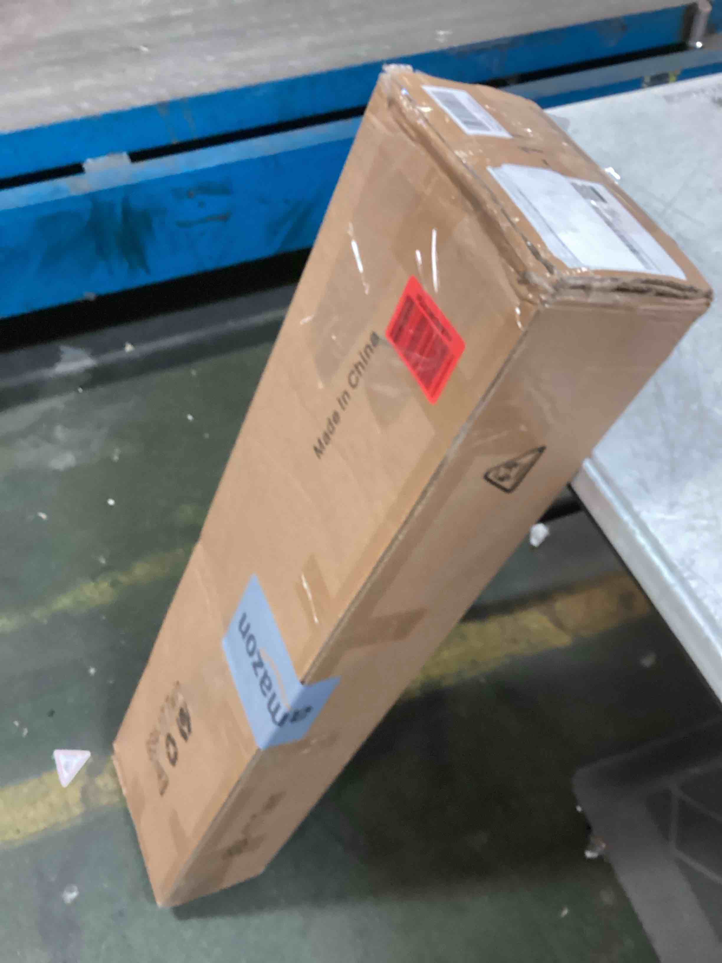 https://s3.amazonaws.com/lotting-images-prod/bidfta/YEL6511150_1716981301109.jpeg