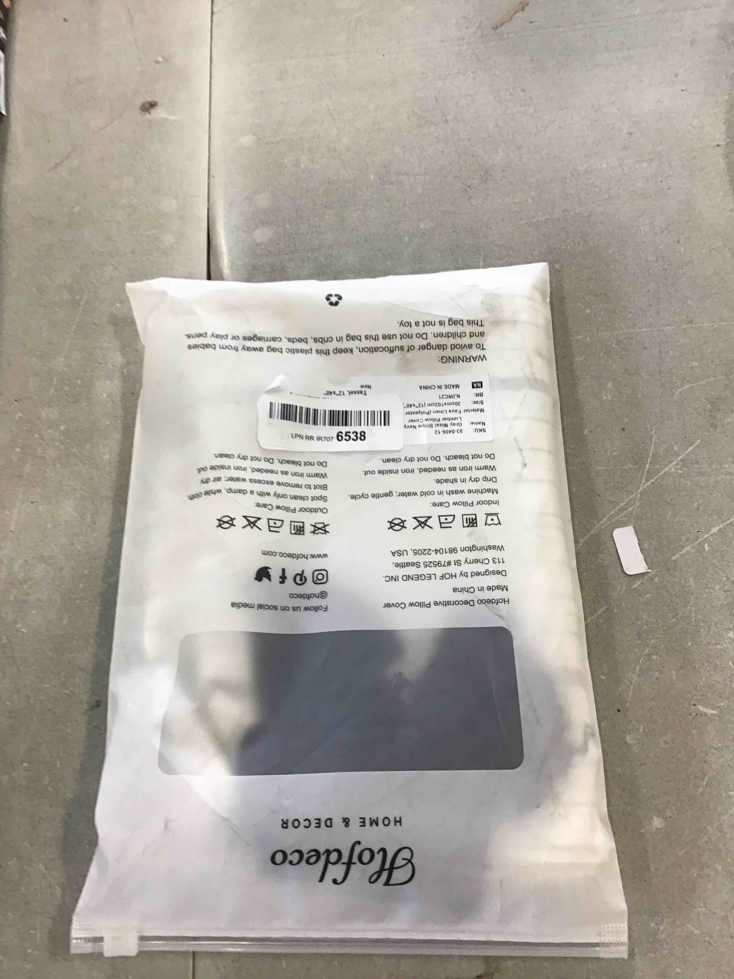 https://s3.amazonaws.com/lotting-images-prod/bidfta/YEL6512312_1716312490525.jpeg