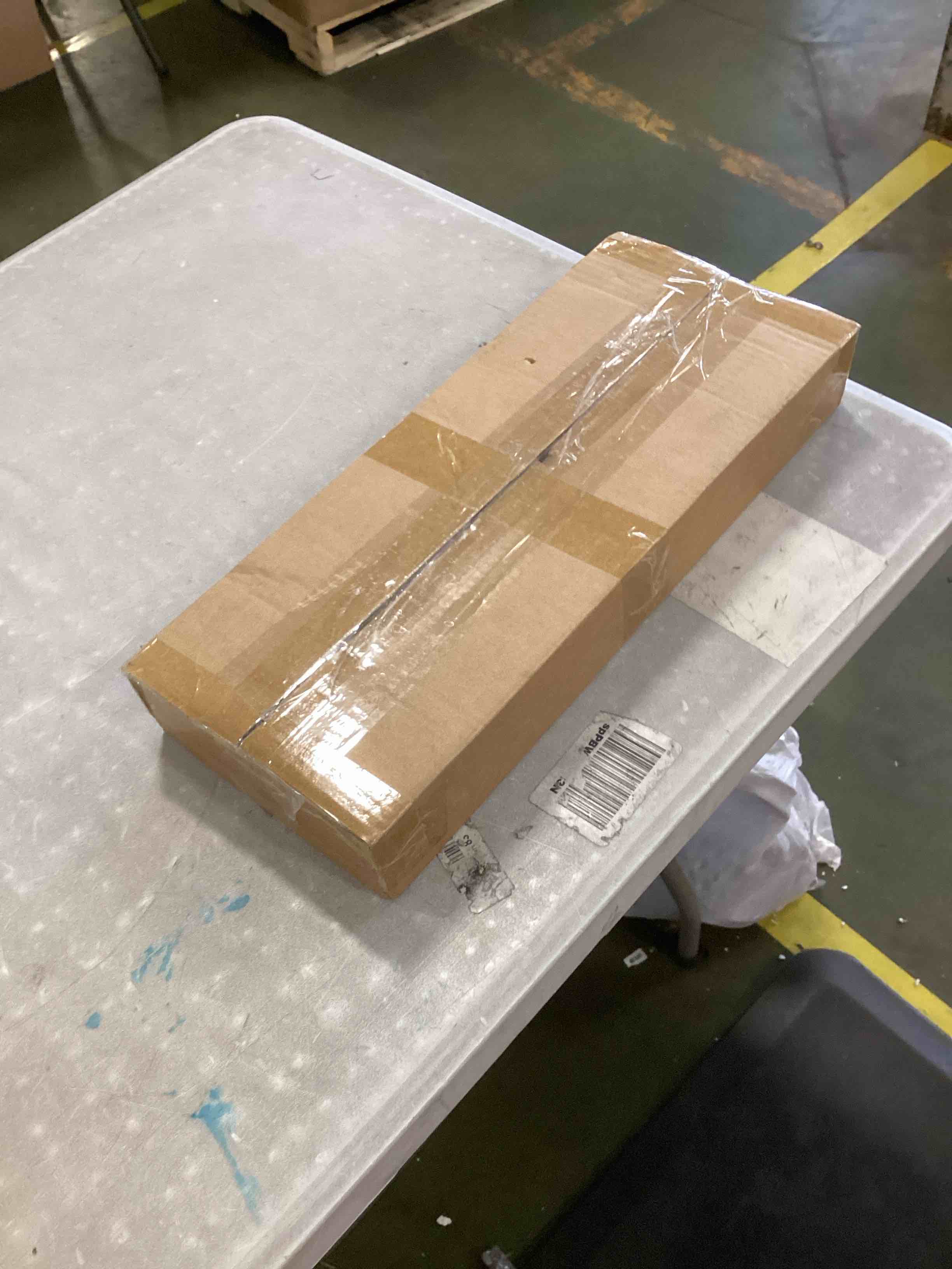 https://s3.amazonaws.com/lotting-images-prod/bidfta/YEL6513288_1717526455335.jpeg