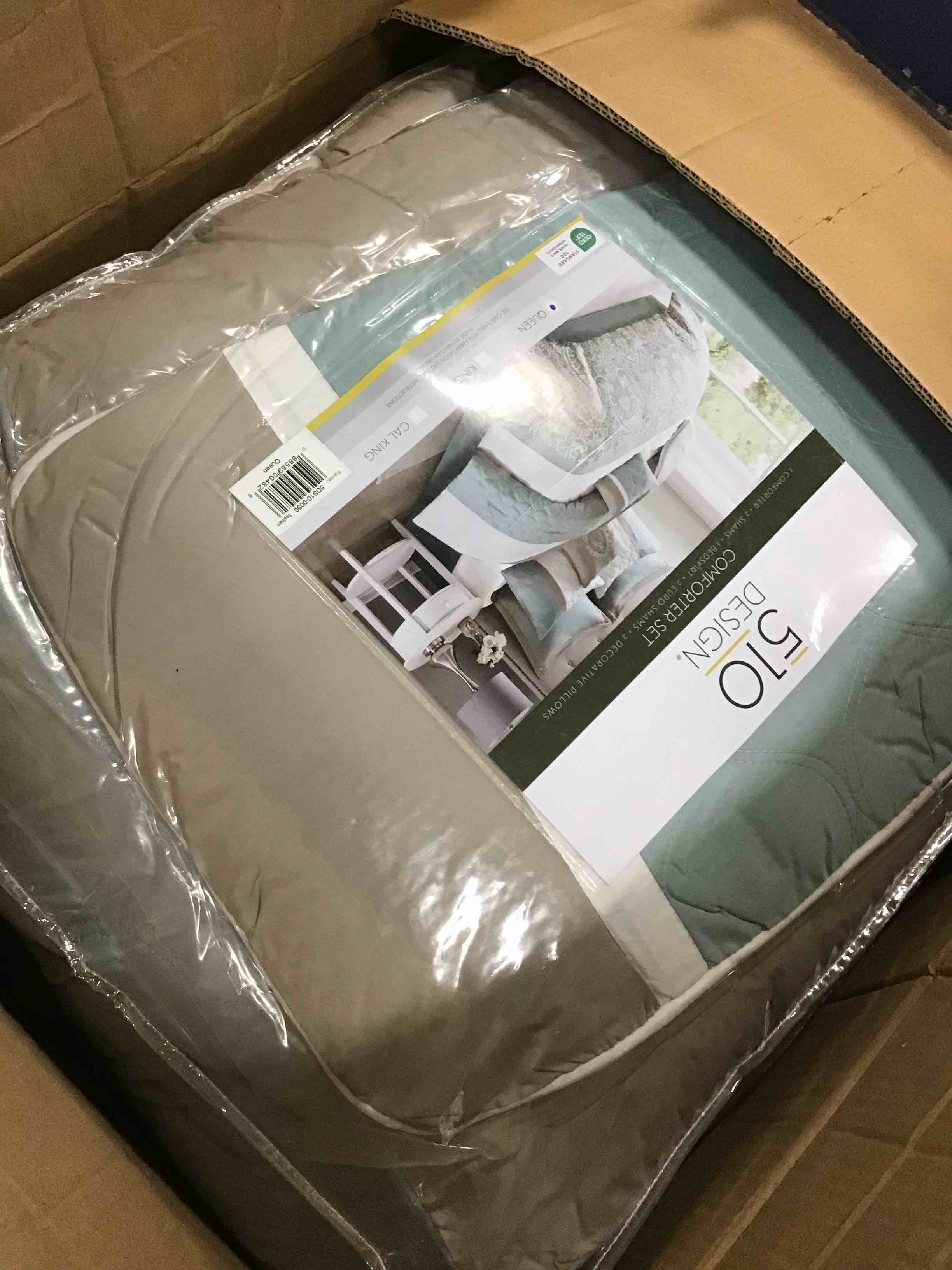 https://s3.amazonaws.com/lotting-images-prod/bidfta/YEL6516991_1716557554099.jpeg