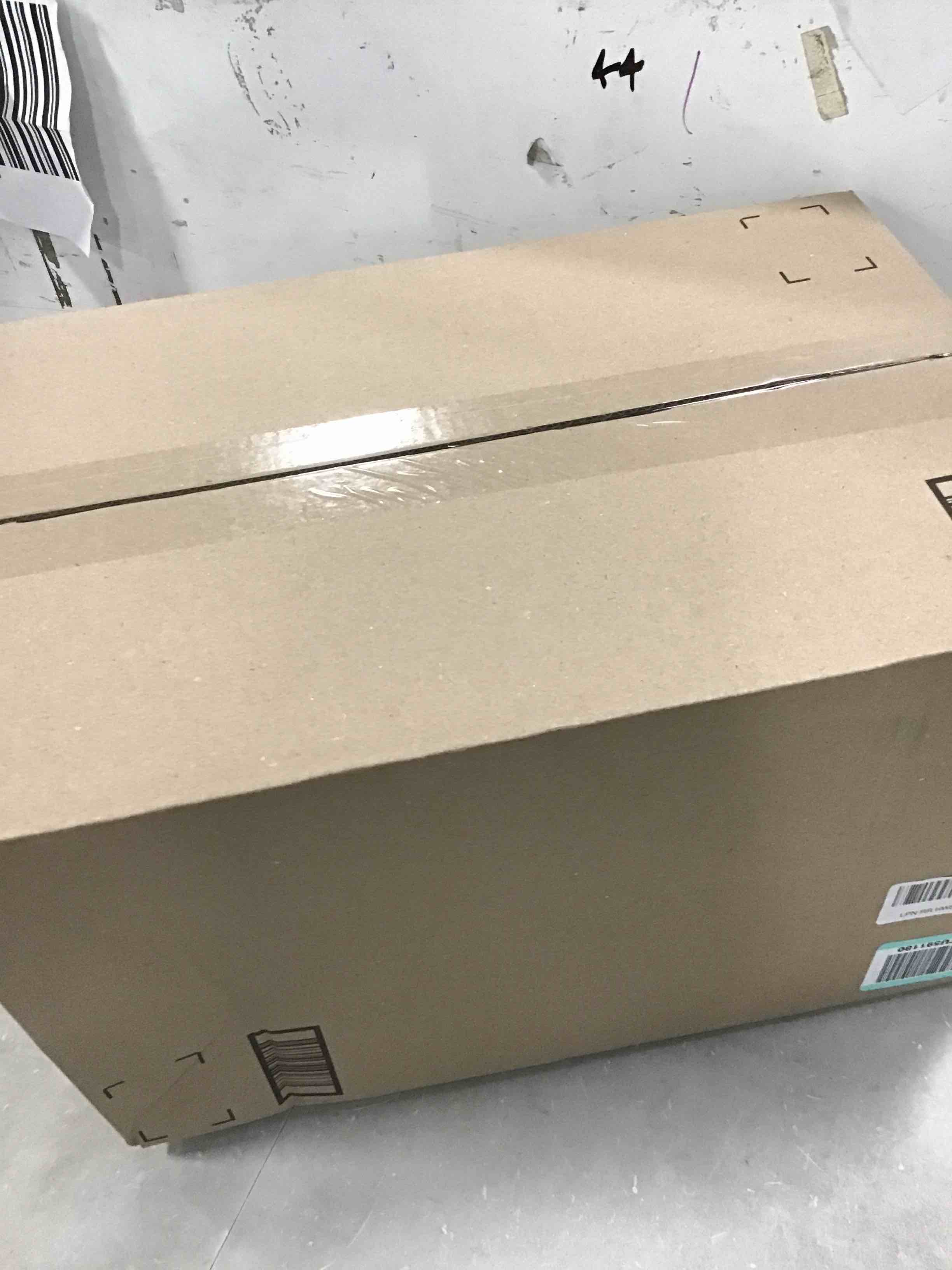 https://s3.amazonaws.com/lotting-images-prod/bidfta/YEL6517213_1716898234079.jpeg
