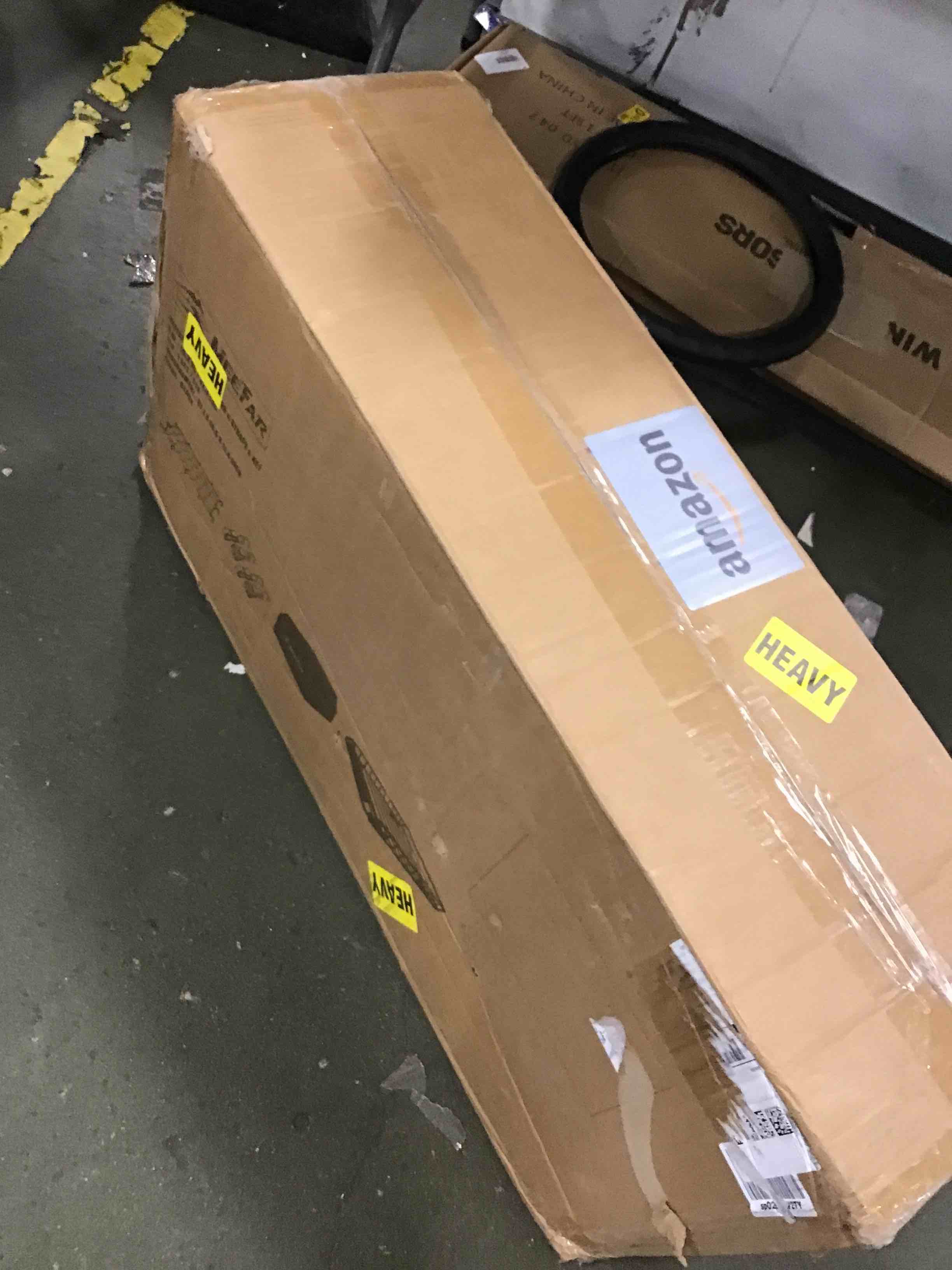 https://s3.amazonaws.com/lotting-images-prod/bidfta/YEL6517216_1716898557250.jpeg