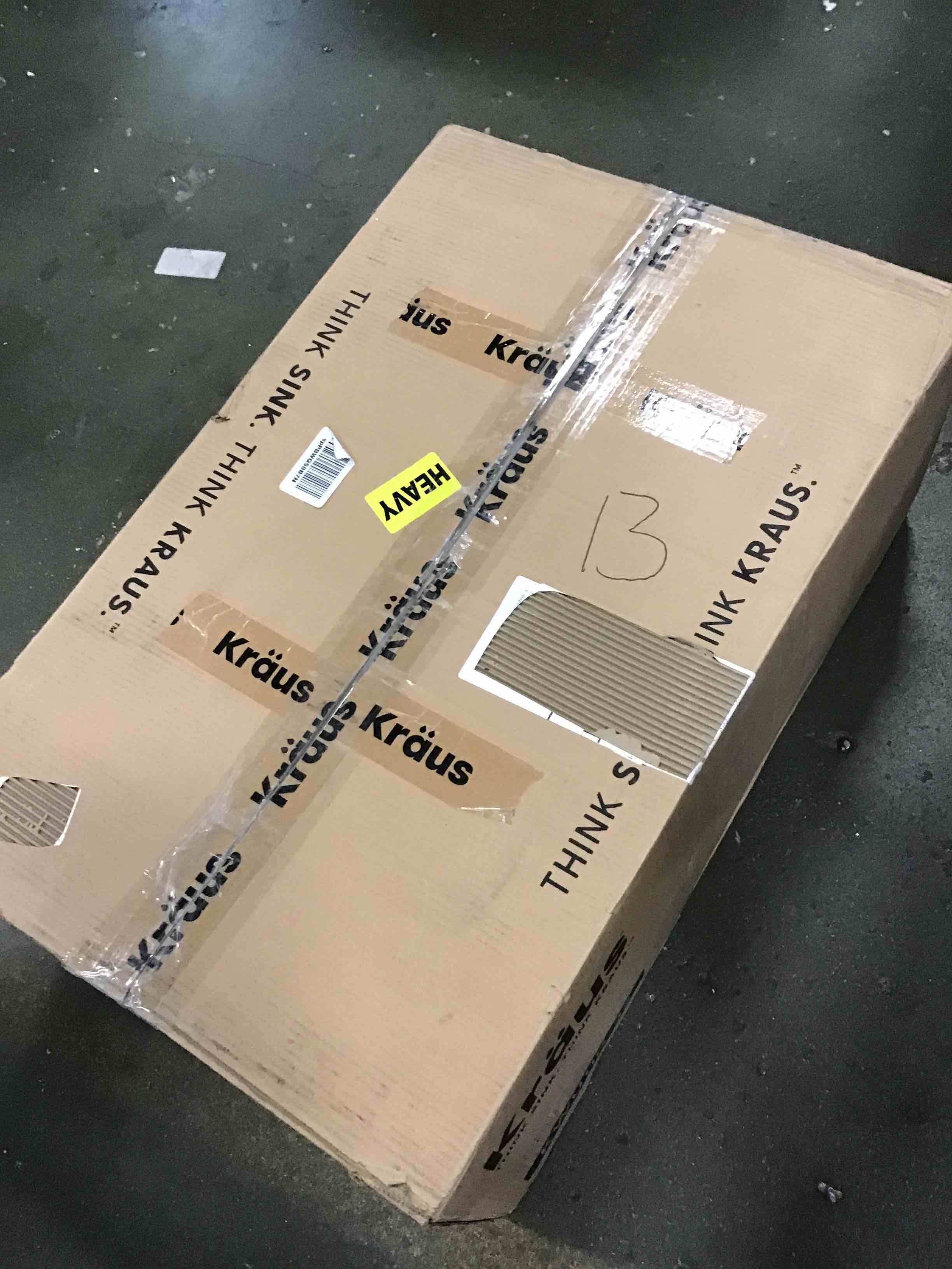 https://s3.amazonaws.com/lotting-images-prod/bidfta/YEL6517355_1716916479421.jpeg