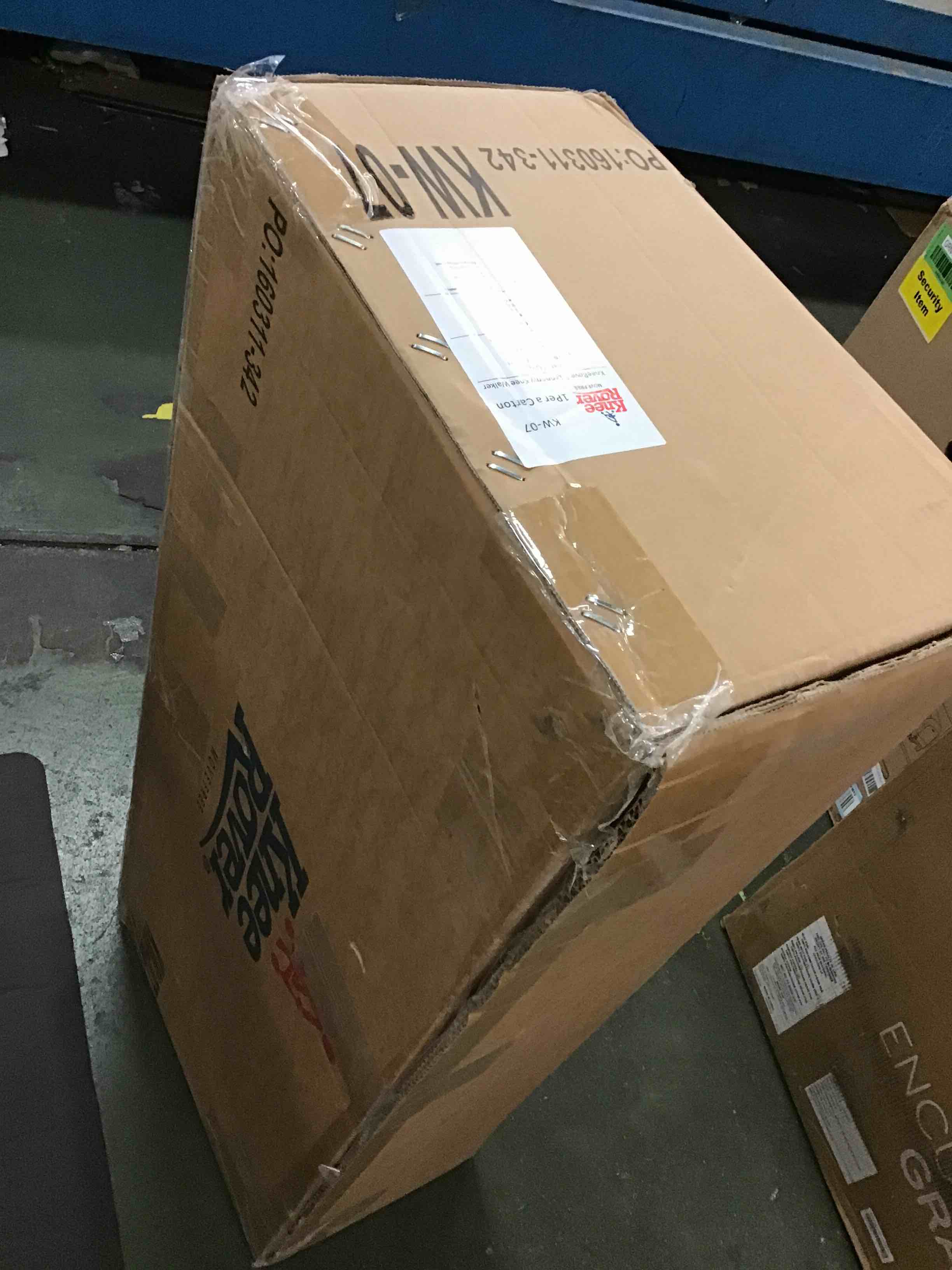 https://s3.amazonaws.com/lotting-images-prod/bidfta/YEL6518335_1716471888541.jpeg
