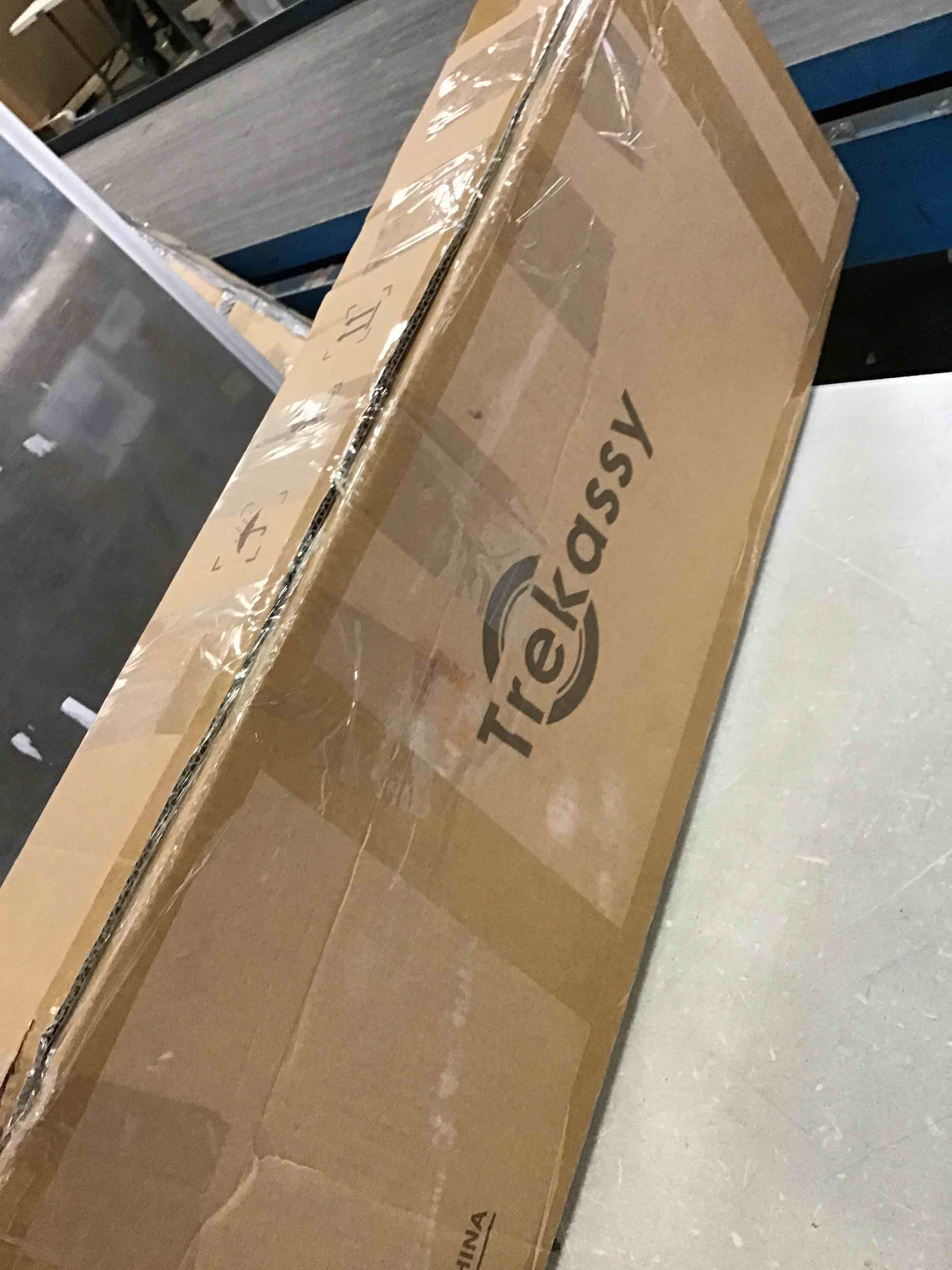 https://s3.amazonaws.com/lotting-images-prod/bidfta/YEL6518409_1716485798754.jpeg