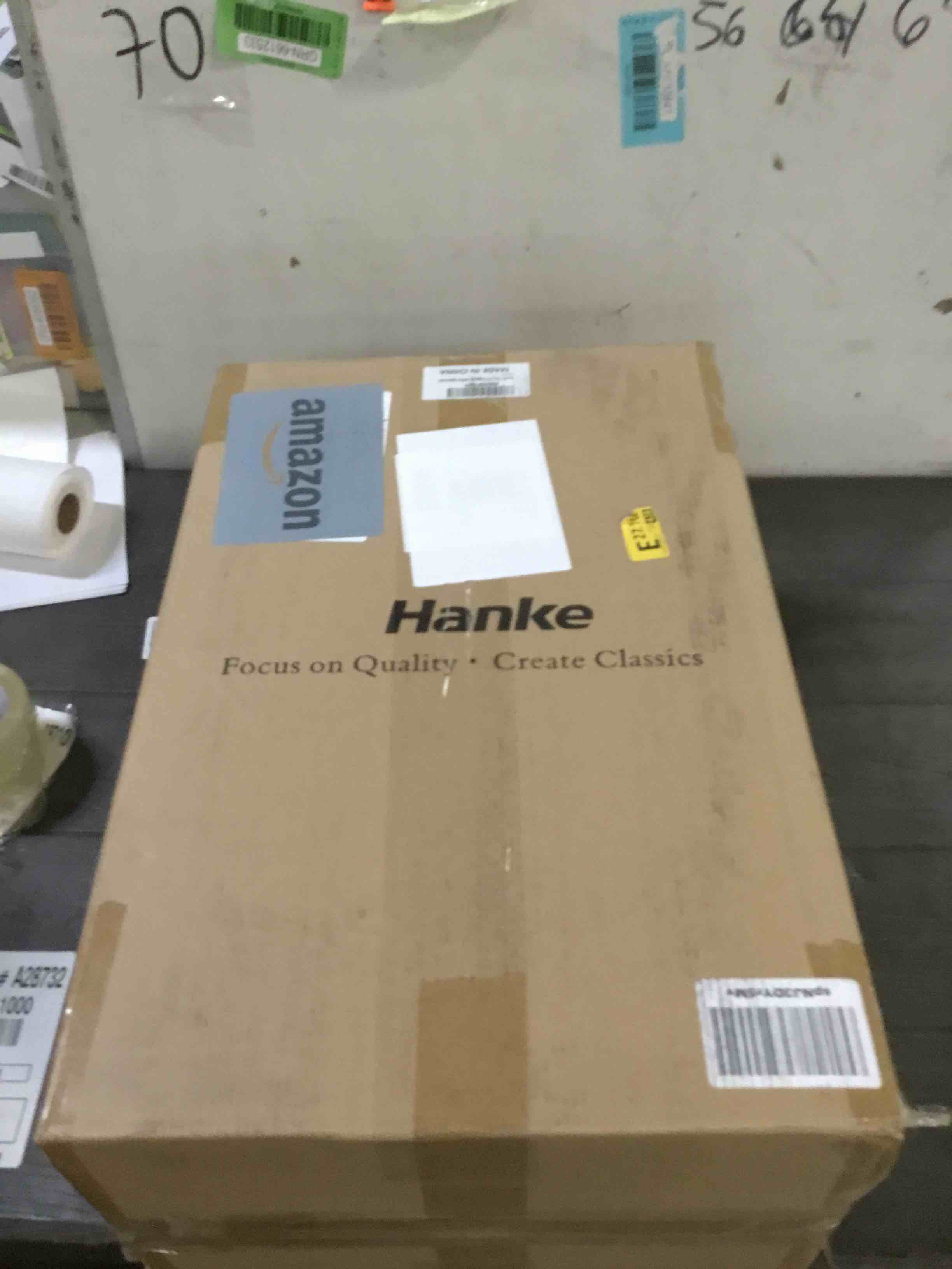 https://s3.amazonaws.com/lotting-images-prod/bidfta/YEL6518834_1716653035176.jpeg