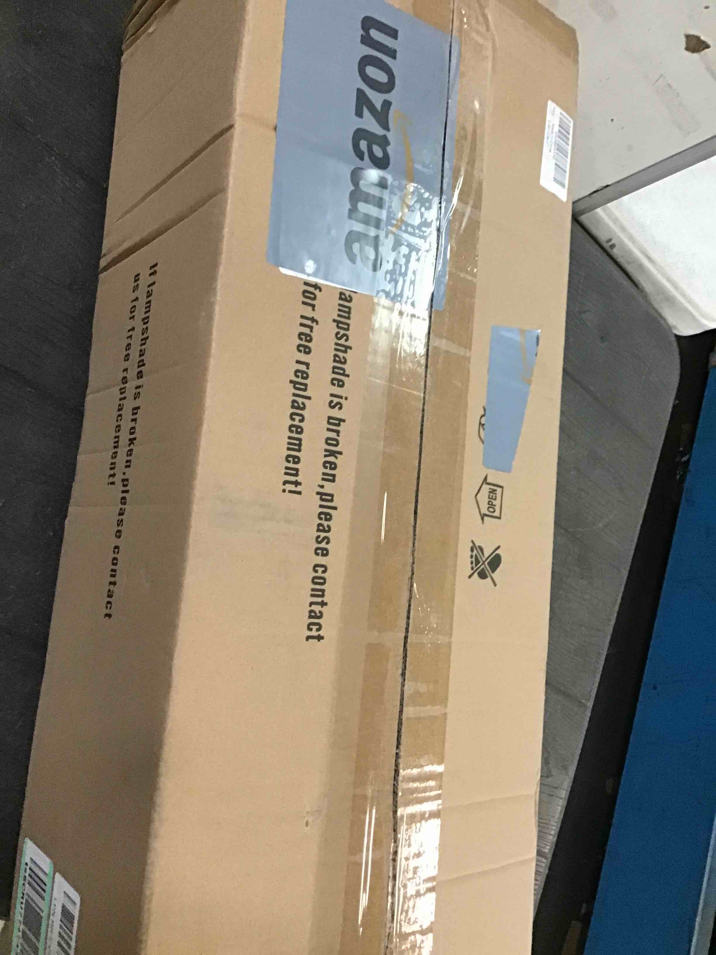 https://s3.amazonaws.com/lotting-images-prod/bidfta/YEL6518944_1716900804818.jpeg