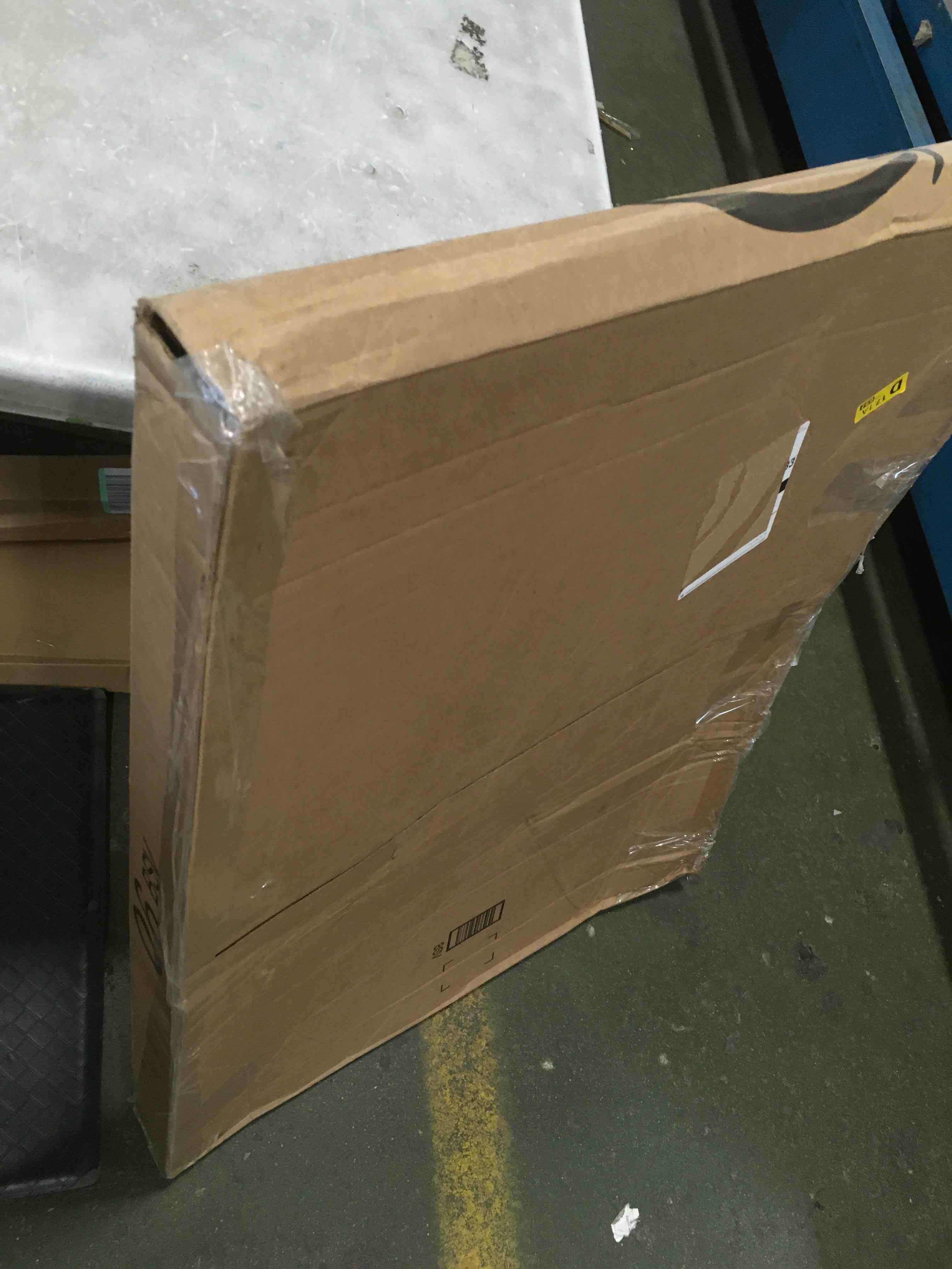 https://s3.amazonaws.com/lotting-images-prod/bidfta/YEL6520507_1716899337488.jpeg