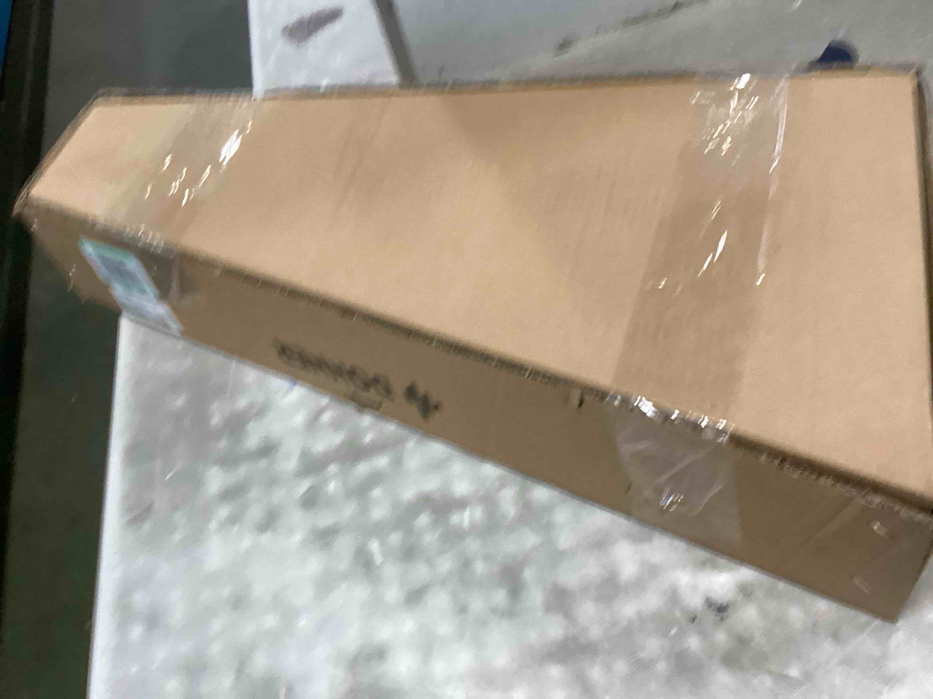 https://s3.amazonaws.com/lotting-images-prod/bidfta/YEL6520897_1717010815548.jpeg