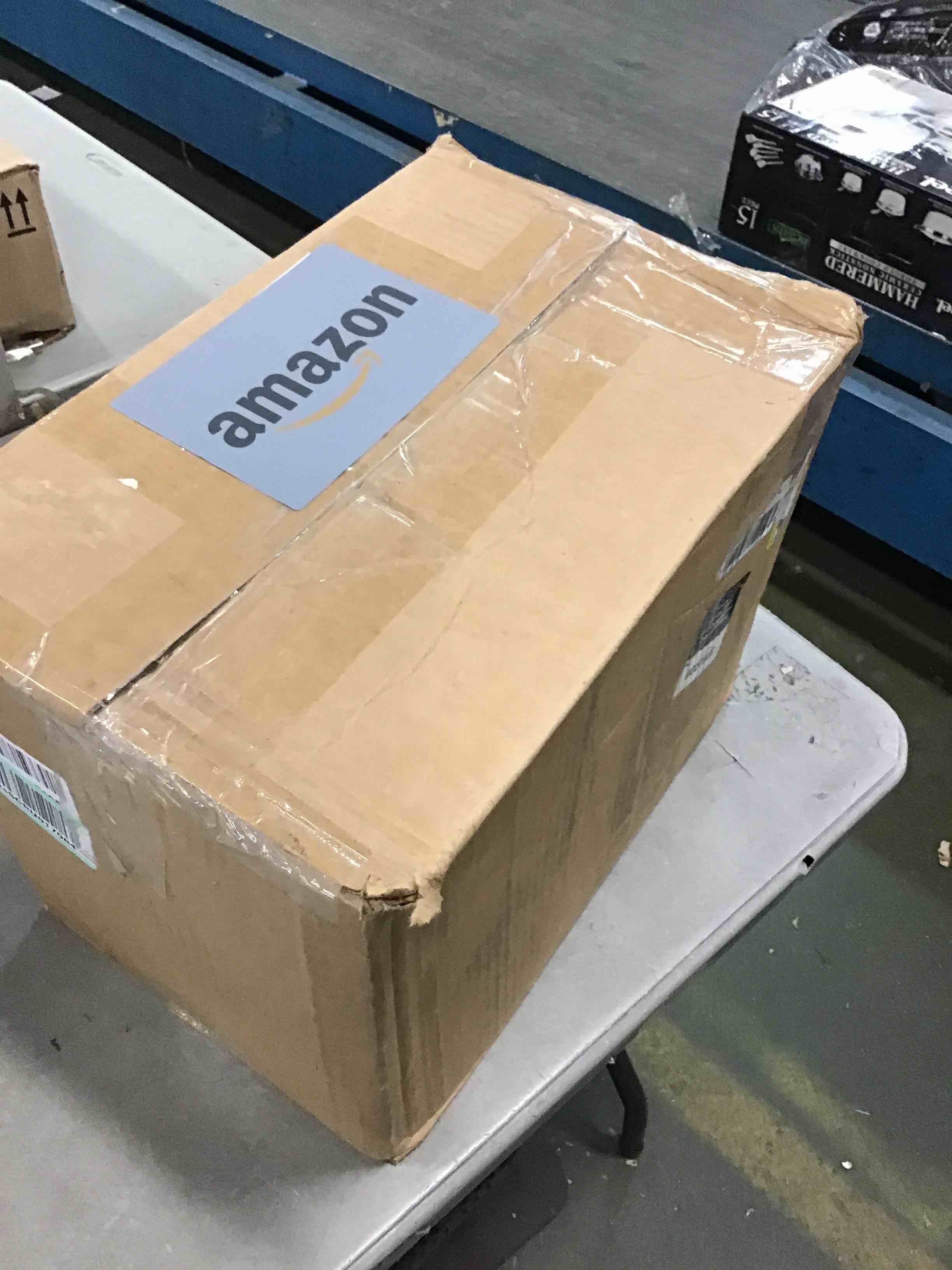 https://s3.amazonaws.com/lotting-images-prod/bidfta/YEL6520990_1716298925915.jpeg