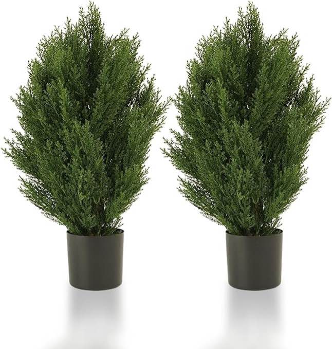 Gtouse Artificial Cedar Topiary Ball Tree 22inch Outdoor Porch Christmas Tree Set of 2 Faux Cedar Tree Artificial Shrubs Bushes with Cement Pot for Garden Indoor Home Office Decor