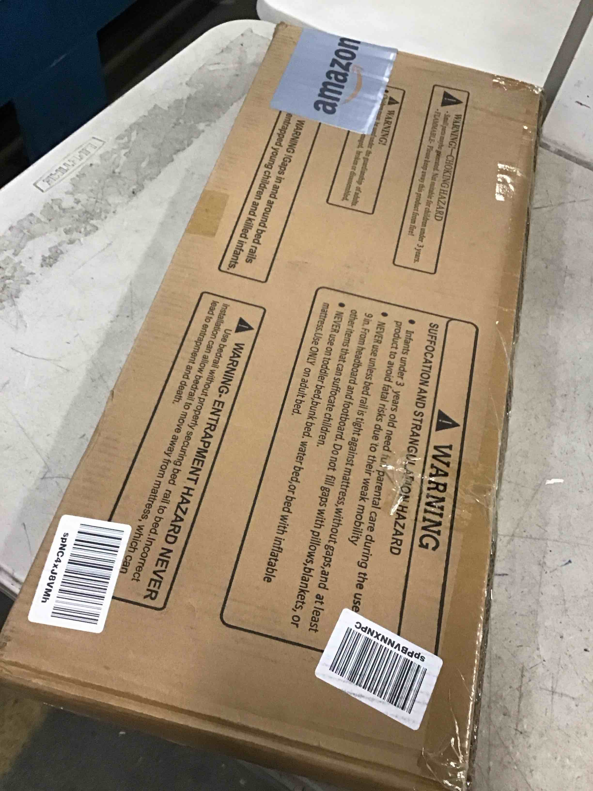 https://s3.amazonaws.com/lotting-images-prod/bidfta/YEL6521501_1716557067391.jpeg