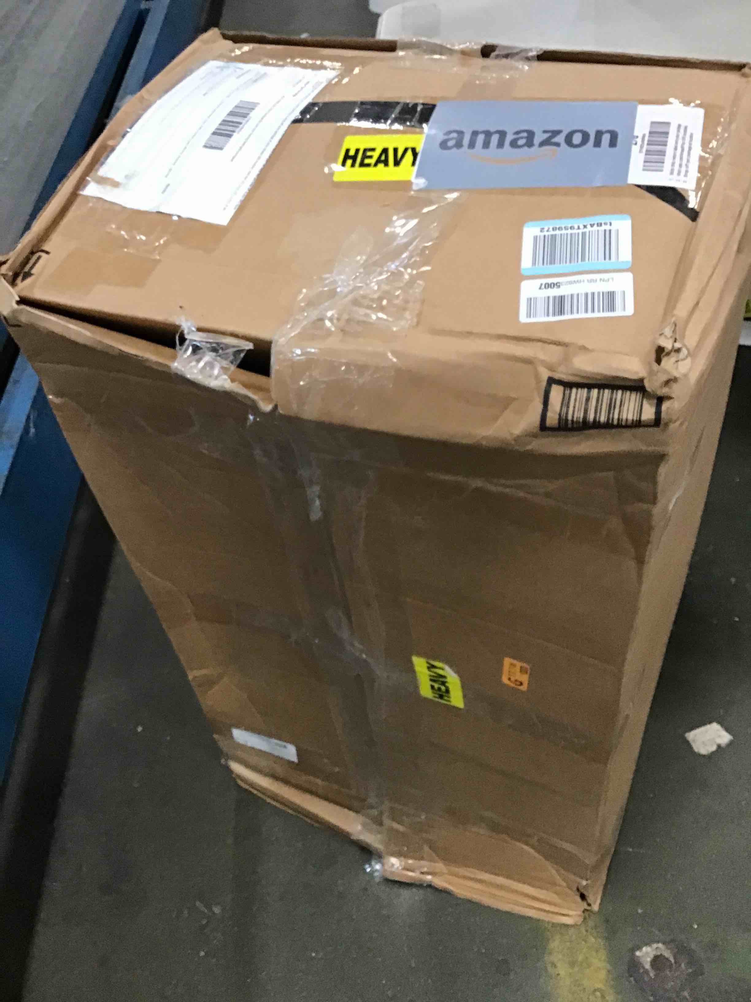 https://s3.amazonaws.com/lotting-images-prod/bidfta/YEL6521666_1716638265726.jpeg