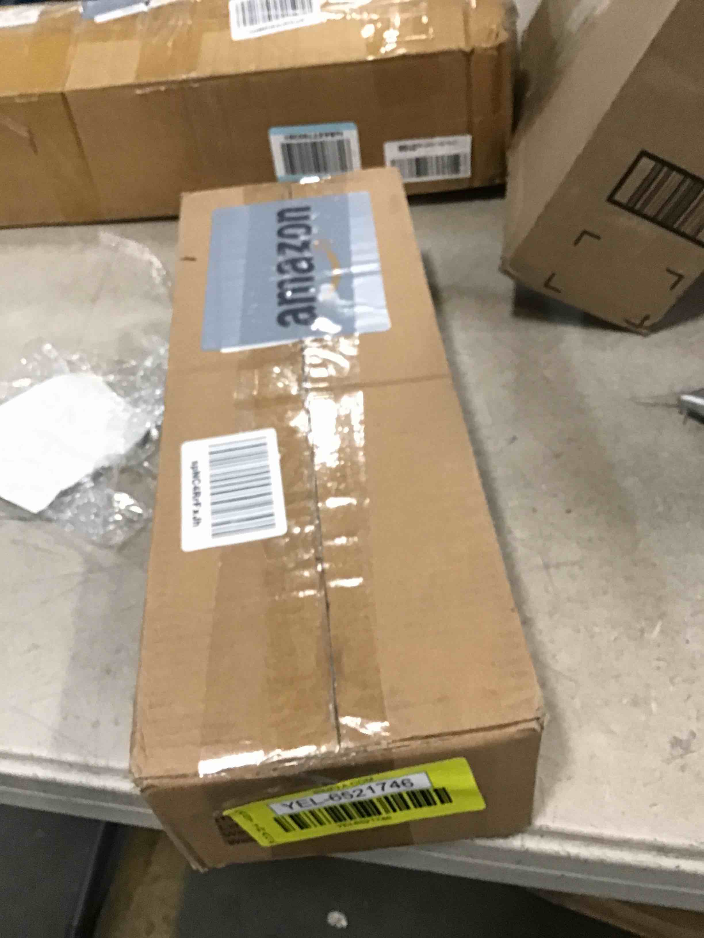 https://s3.amazonaws.com/lotting-images-prod/bidfta/YEL6521746_1716645588310.jpeg