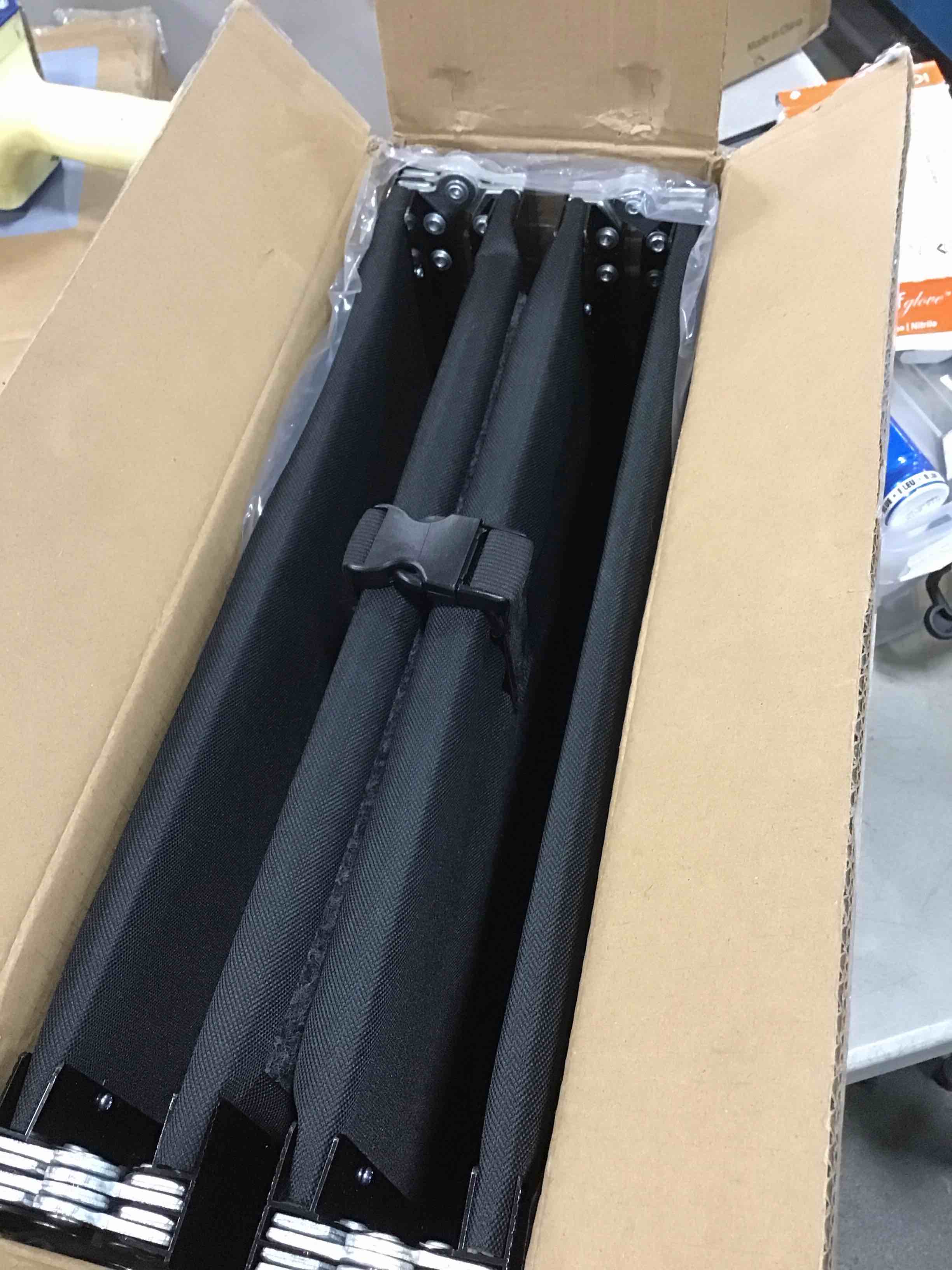 https://s3.amazonaws.com/lotting-images-prod/bidfta/YEL6522105_1717179894903.jpeg