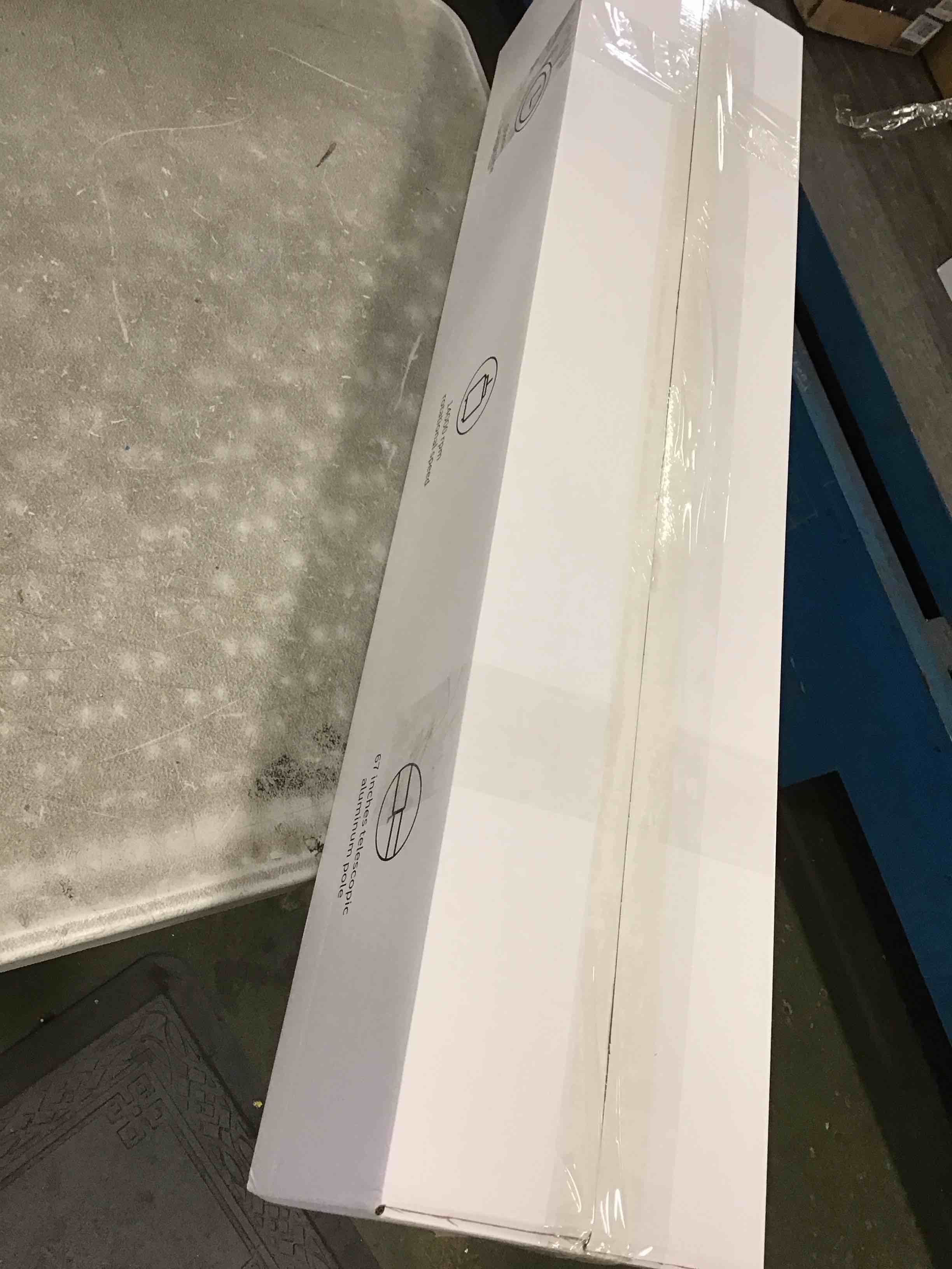 https://s3.amazonaws.com/lotting-images-prod/bidfta/YEL6522523_1716388990757.jpeg