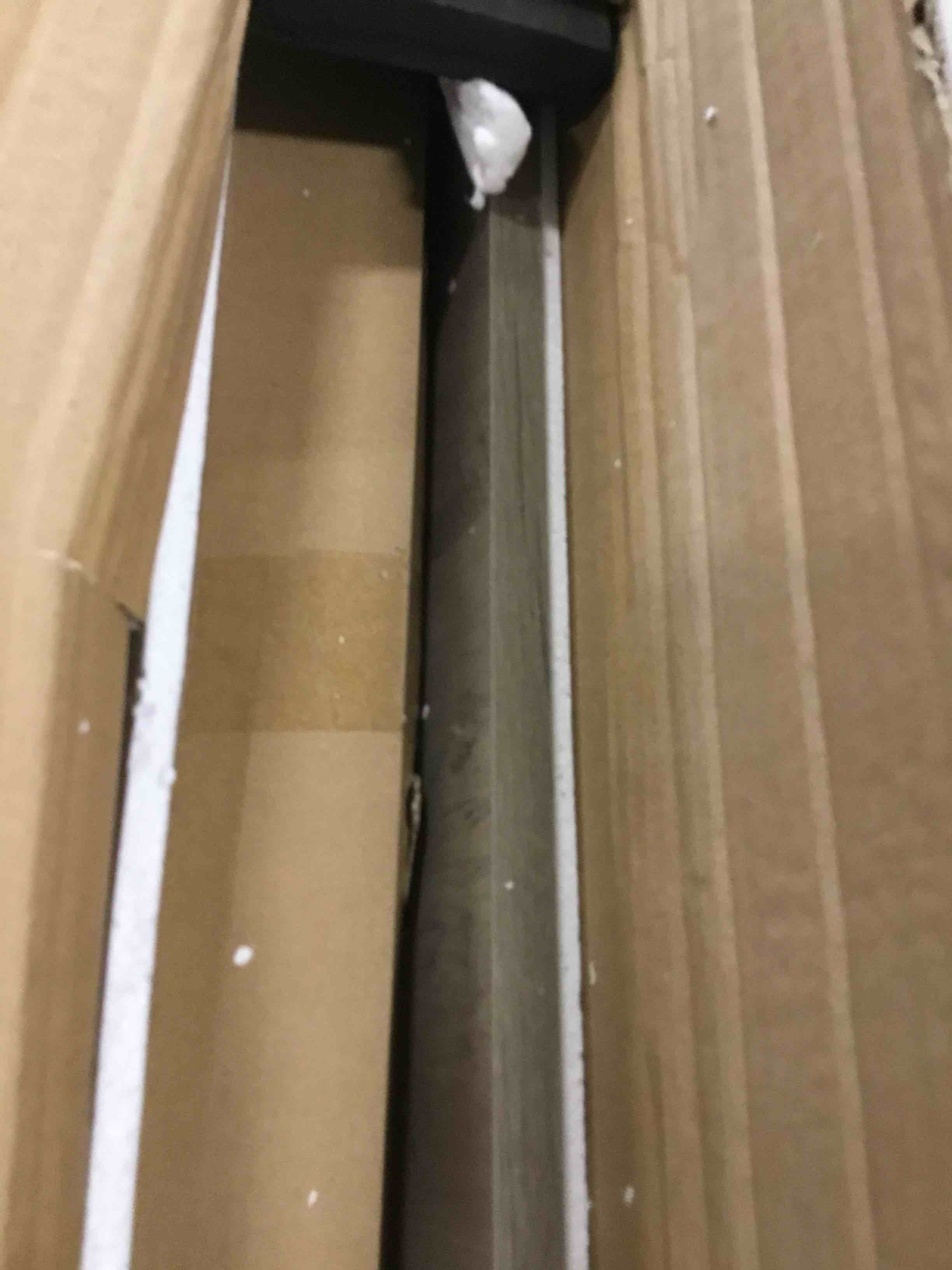https://s3.amazonaws.com/lotting-images-prod/bidfta/YEL6522956_1716579361474.jpeg