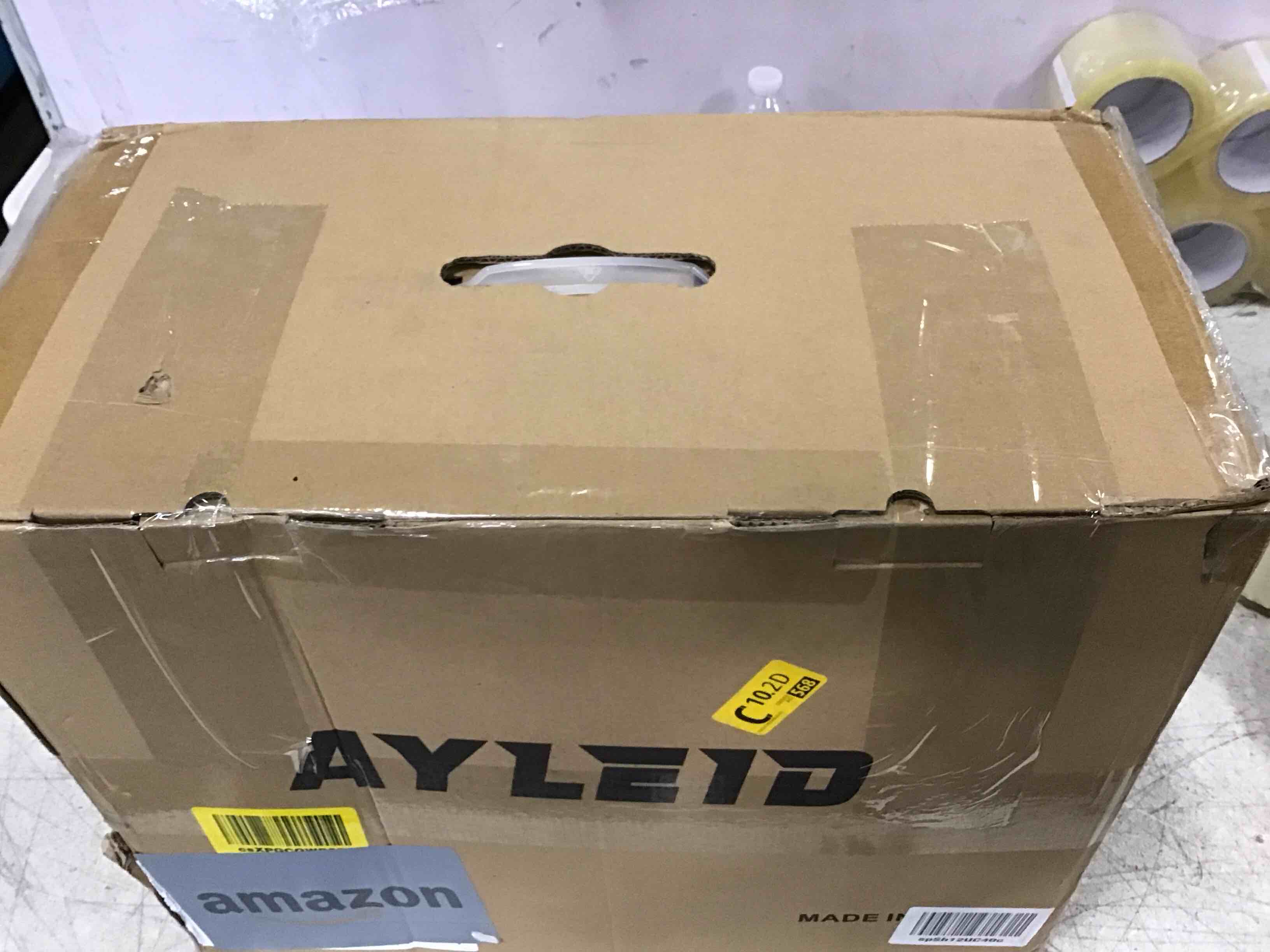 https://s3.amazonaws.com/lotting-images-prod/bidfta/YEL6523001_1716897949003.jpeg