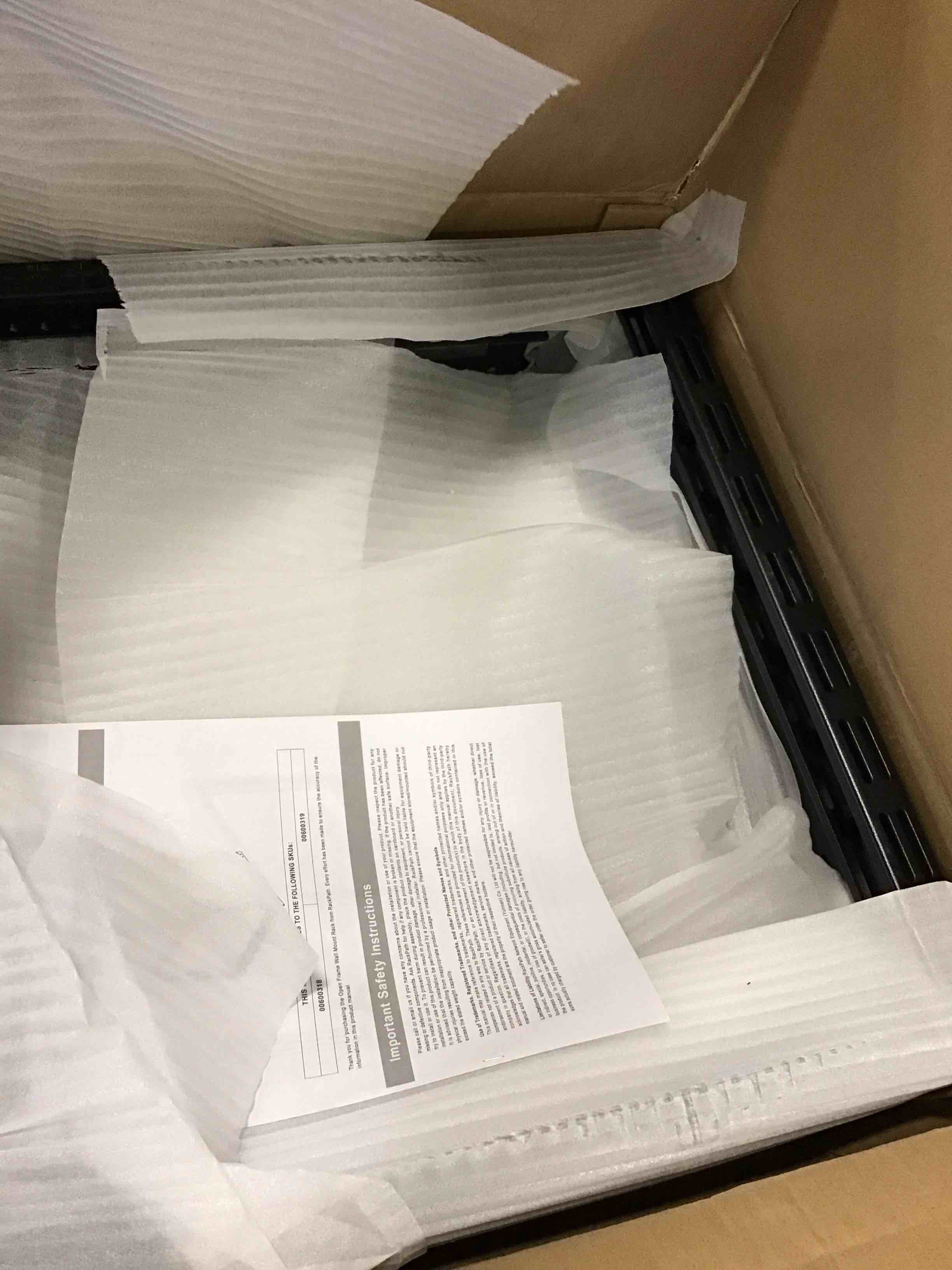 https://s3.amazonaws.com/lotting-images-prod/bidfta/YEL6523064_1716906909353.jpeg