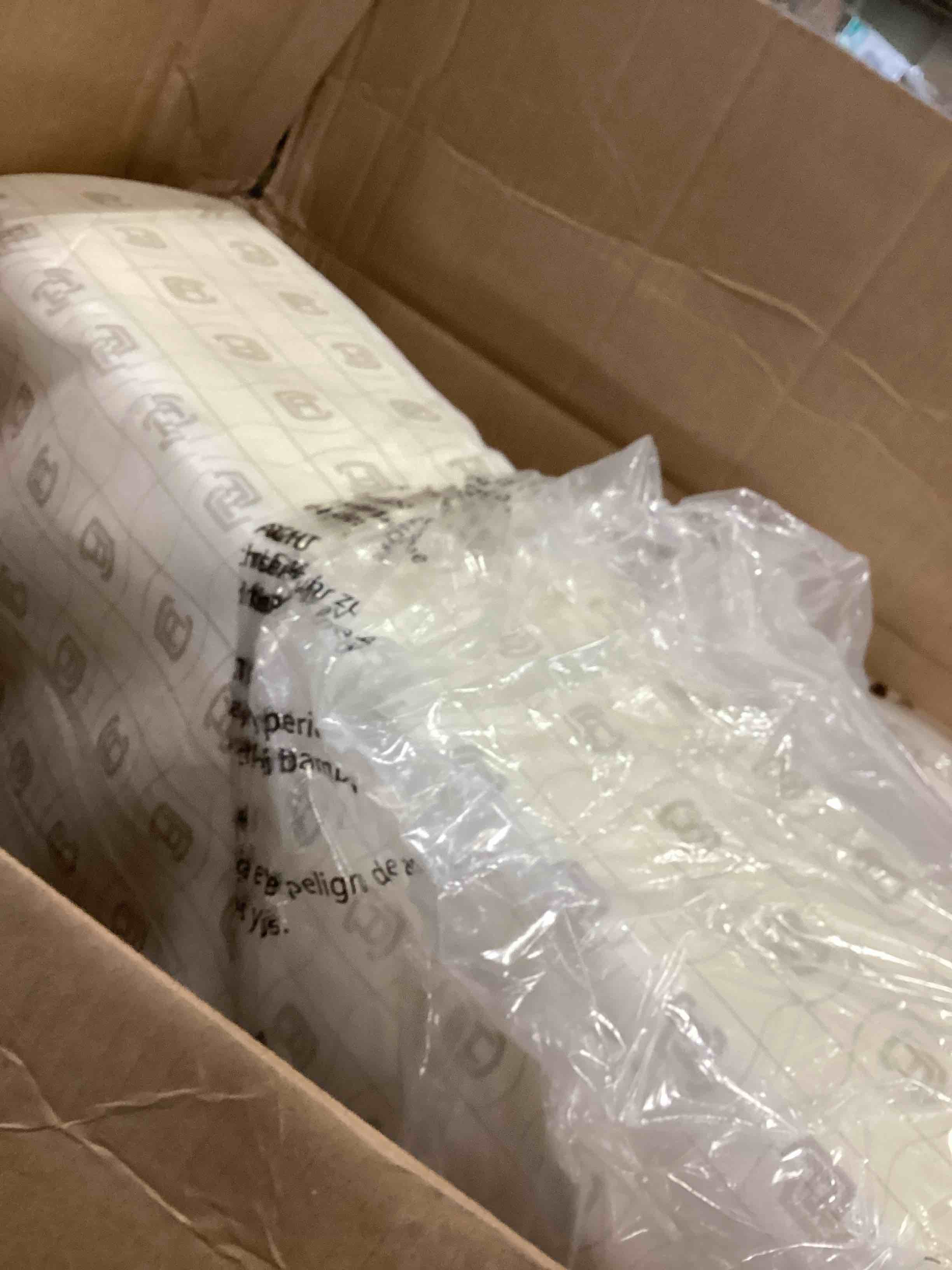 https://s3.amazonaws.com/lotting-images-prod/bidfta/YEL6523212_1716926765245.jpeg