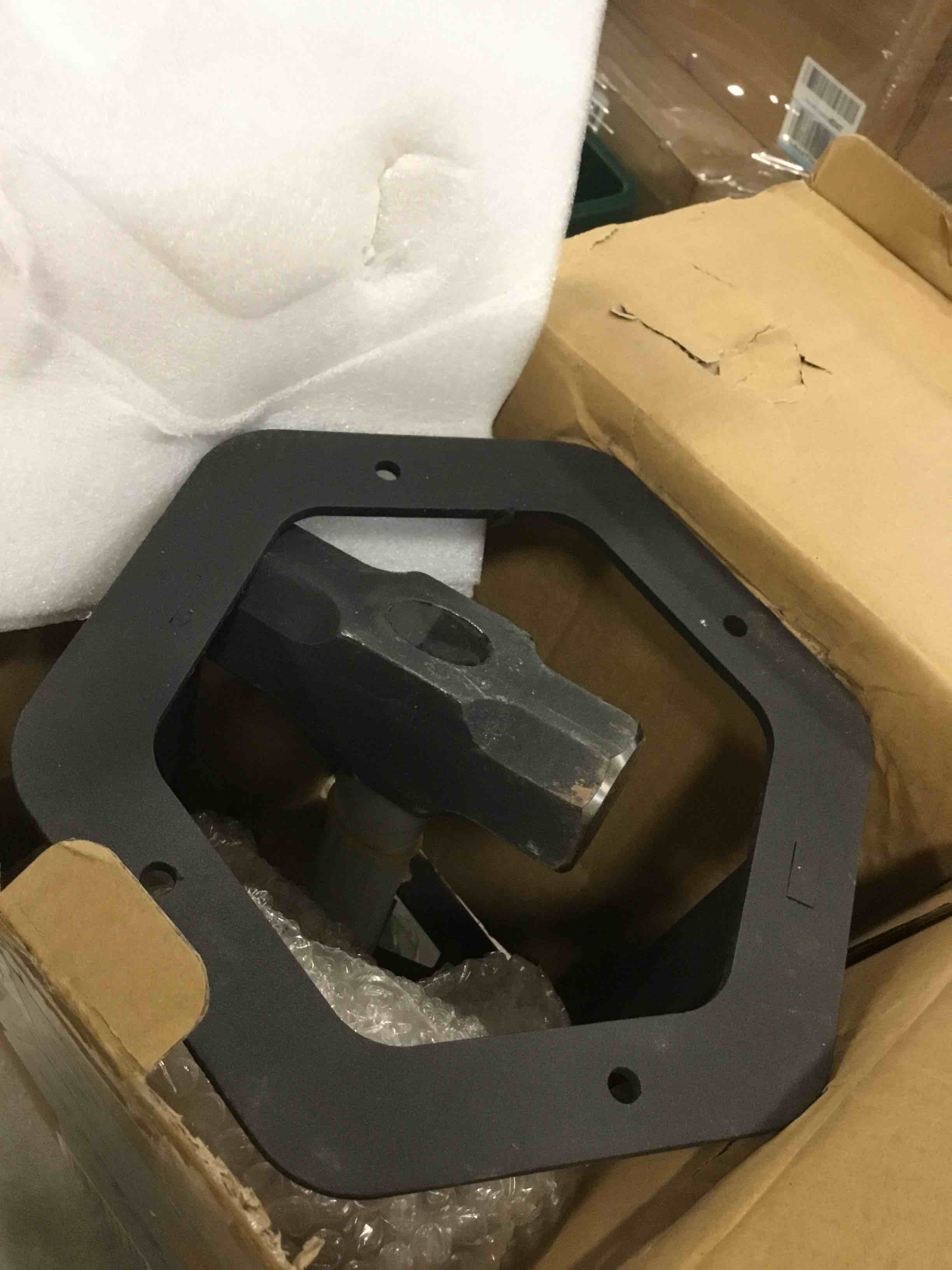 https://s3.amazonaws.com/lotting-images-prod/bidfta/YEL6523341_1717004253789.jpeg
