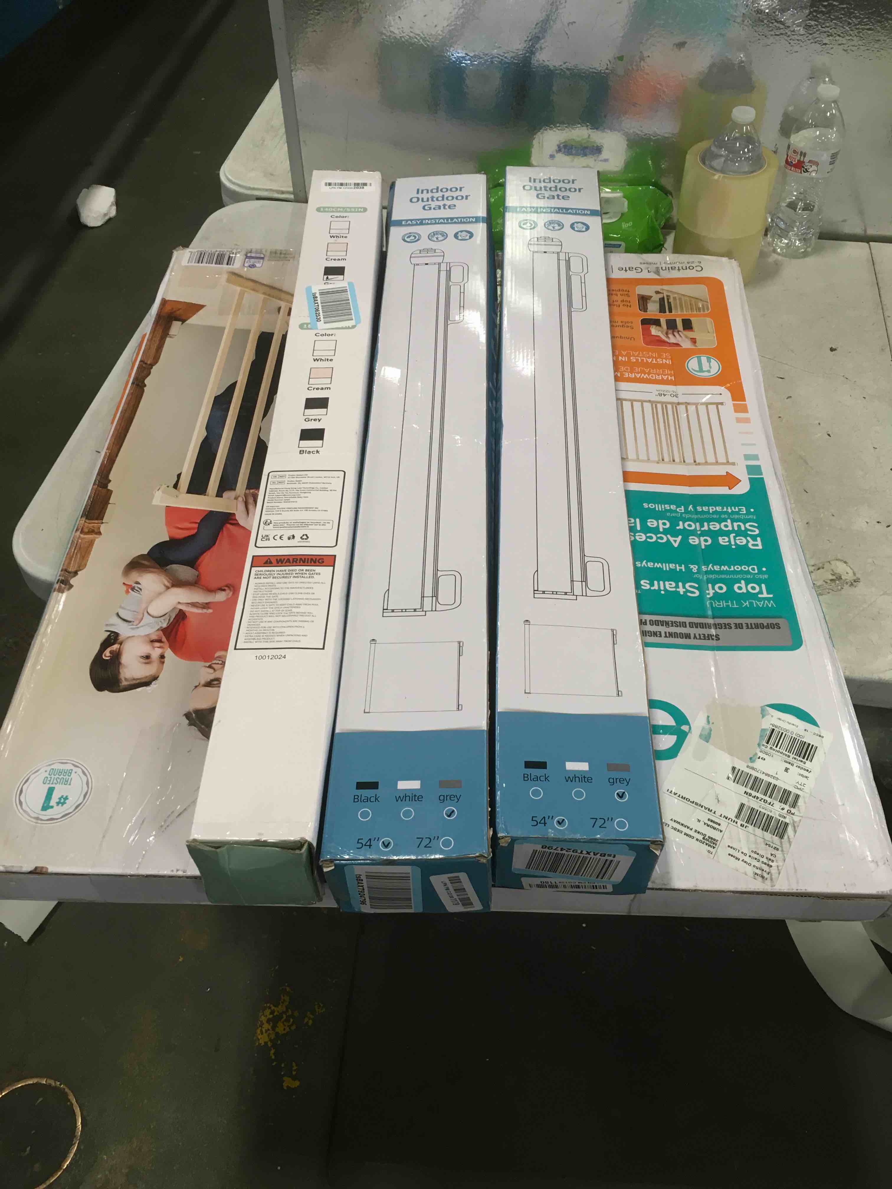 https://s3.amazonaws.com/lotting-images-prod/bidfta/YEL6523813_1717175902117.jpeg
