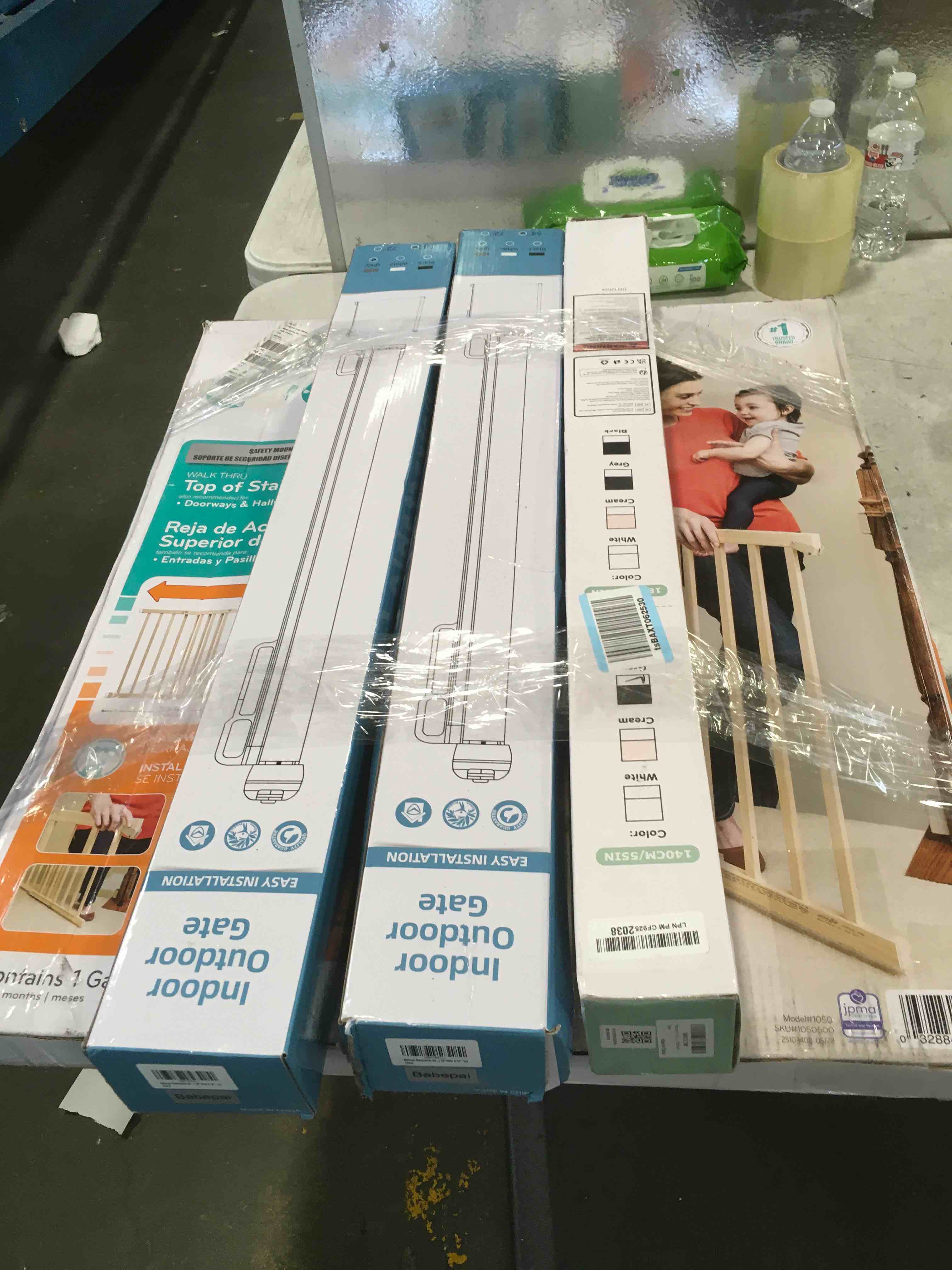 https://s3.amazonaws.com/lotting-images-prod/bidfta/YEL6523813_1717175962286.jpeg