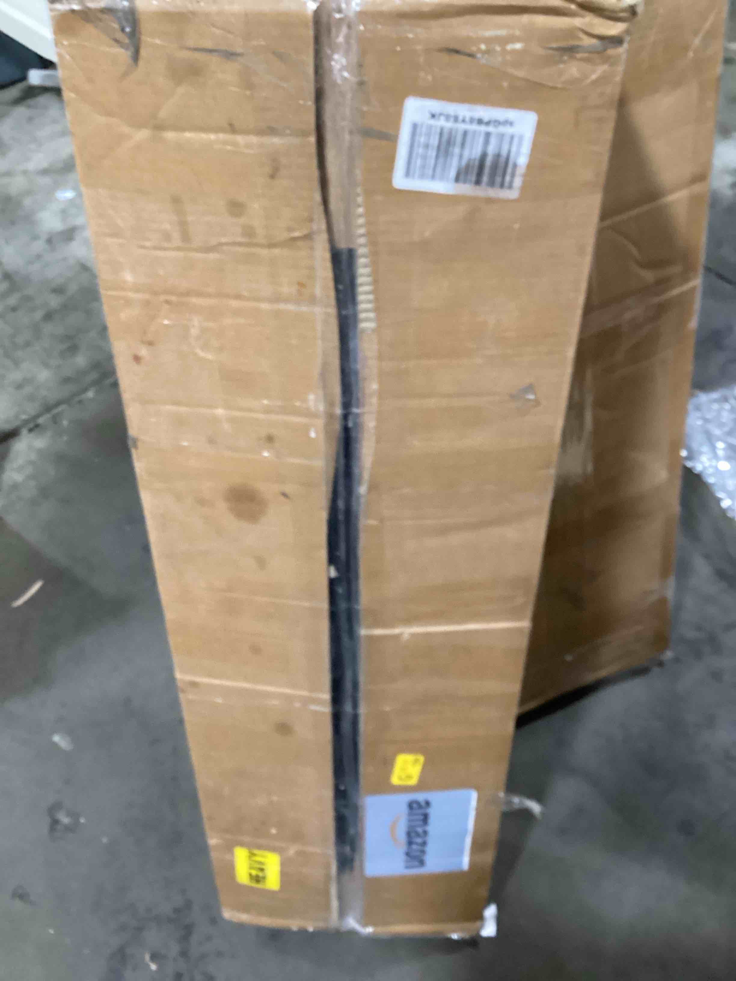https://s3.amazonaws.com/lotting-images-prod/bidfta/YEL6525938_1718303536056.jpeg